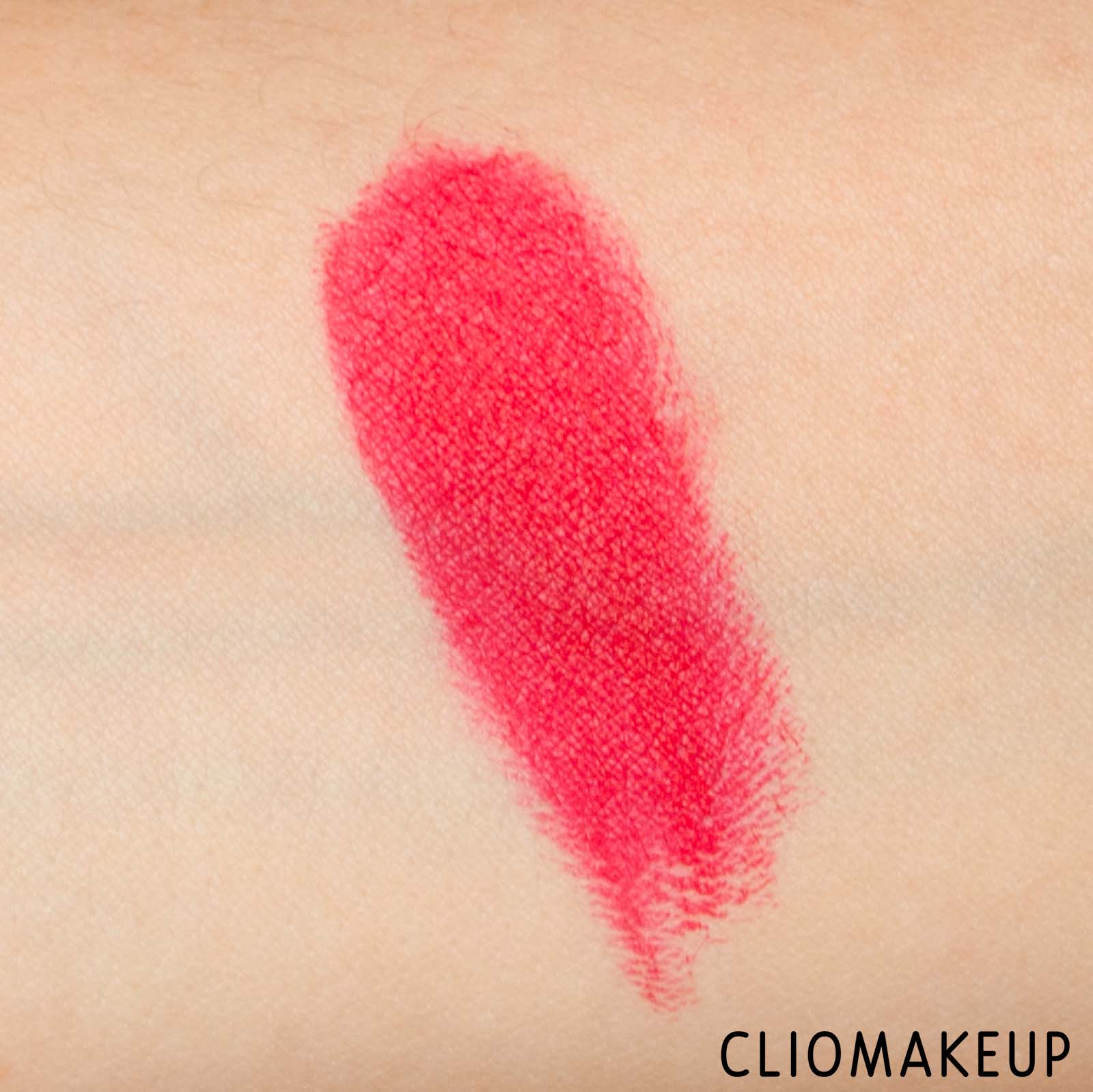 cliomakeup-recensione-rossetto-wycon-mattmellow-strawberry-popsicle-6