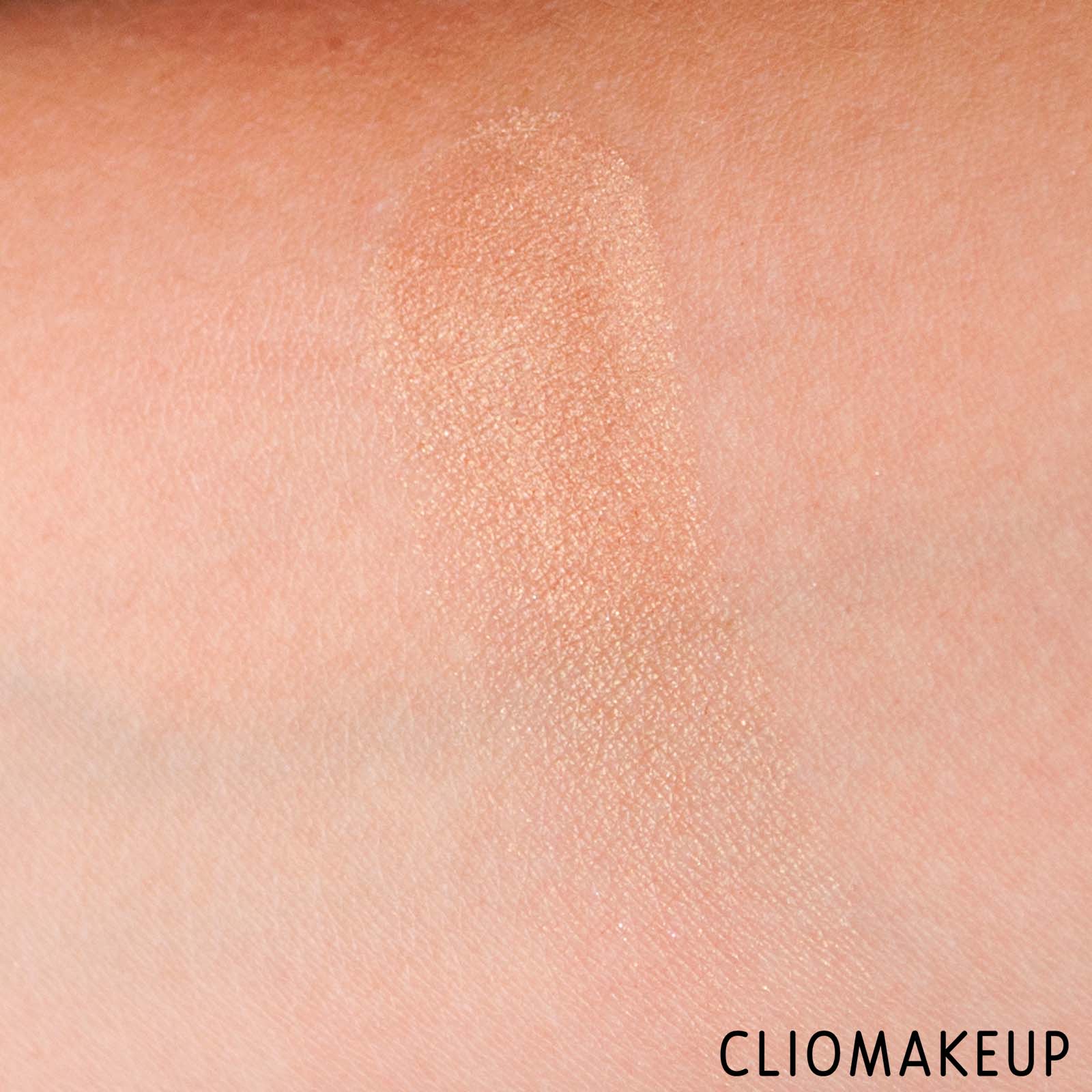 cliomakeup-recensione-bronzer-rimmel-good-to-glow-bronzer-6