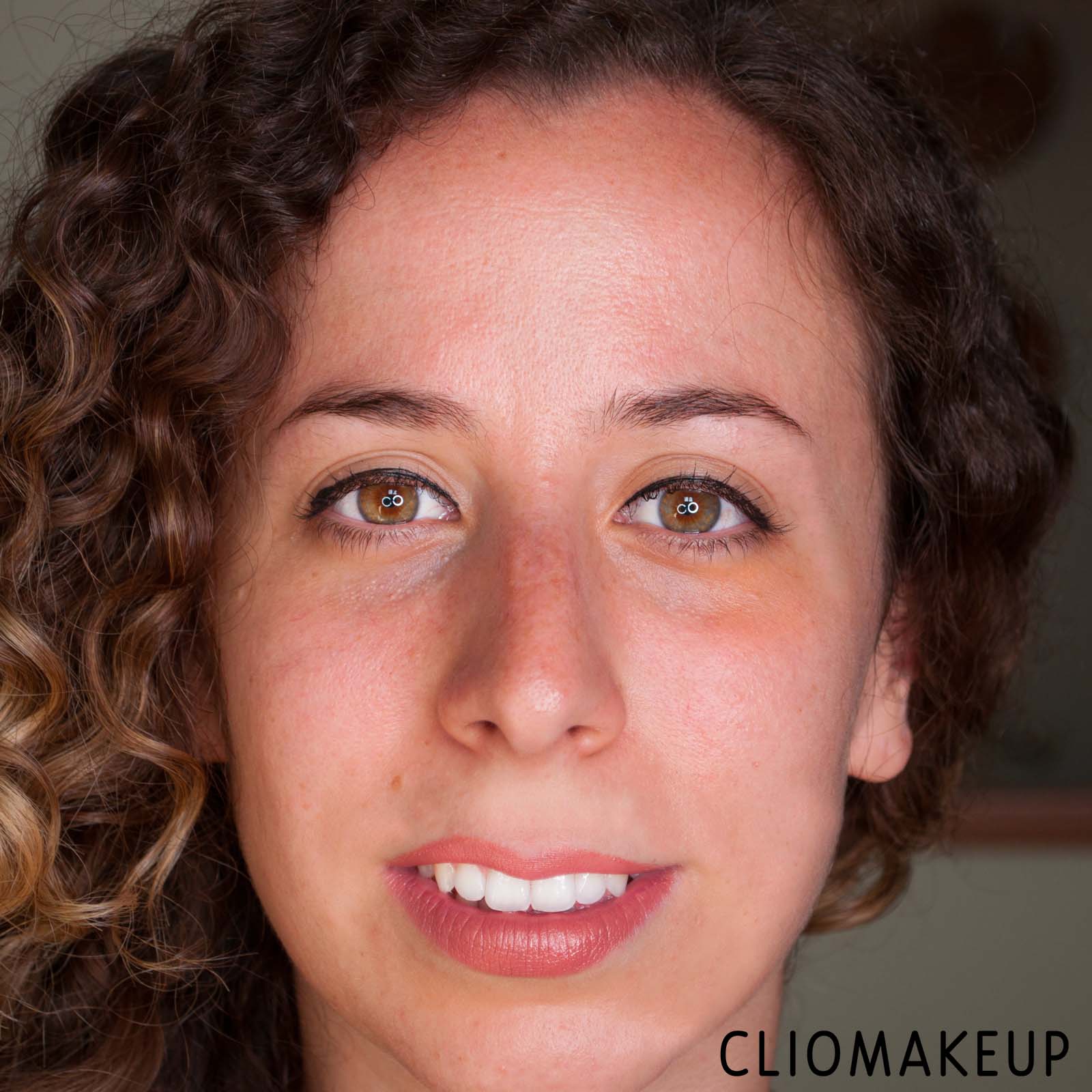 cliomakeup-recensione-correttore-kiko-dark-circle-tone-eraser-15