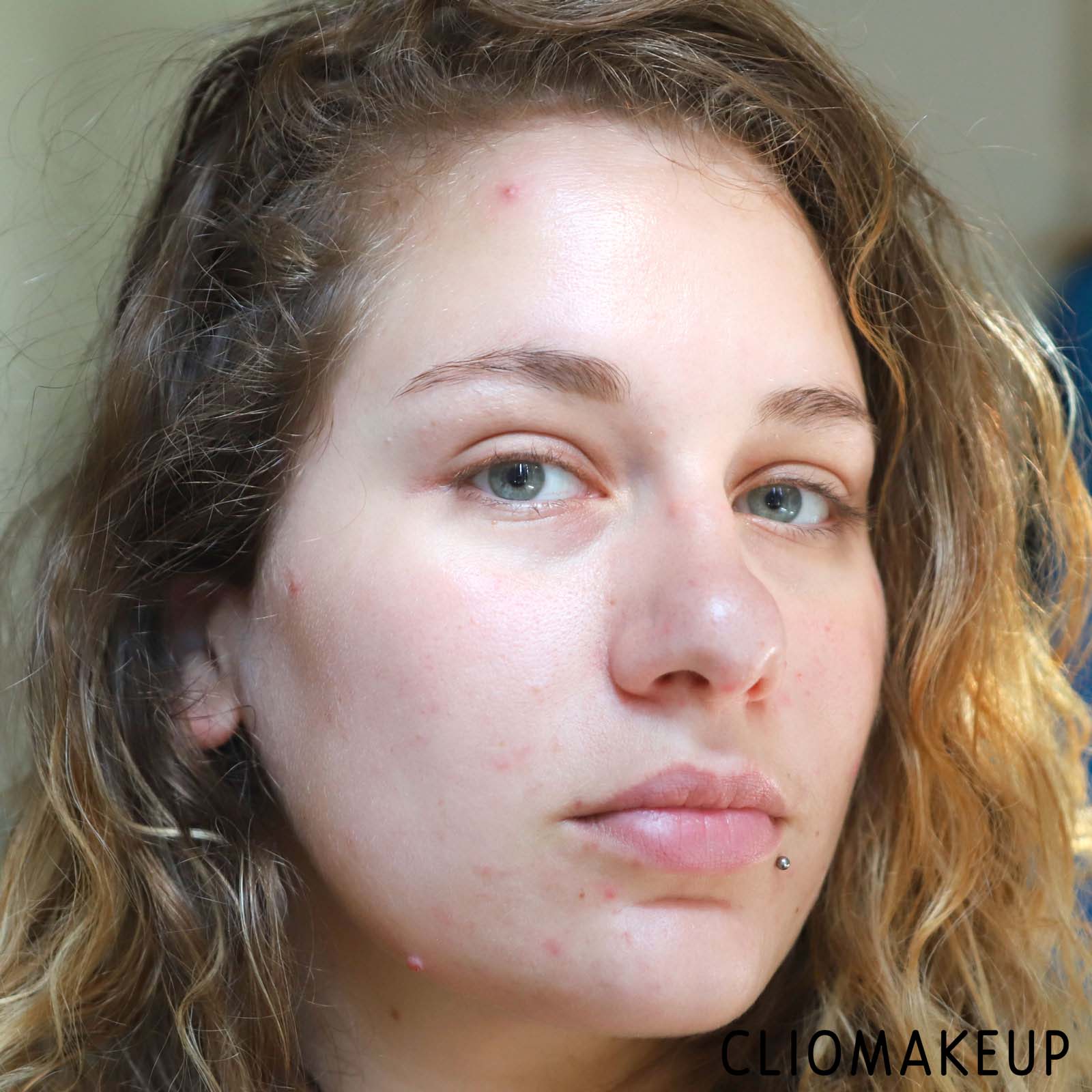 cliomakeup-recensione-fondotinta-charlotte-tilbury-magic-foundation-10