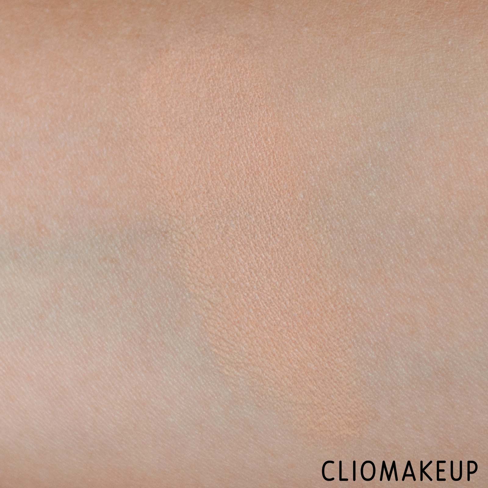 cliomakeup-recensione-fondotinta-kiko-gold-waves-cream-foundation-8