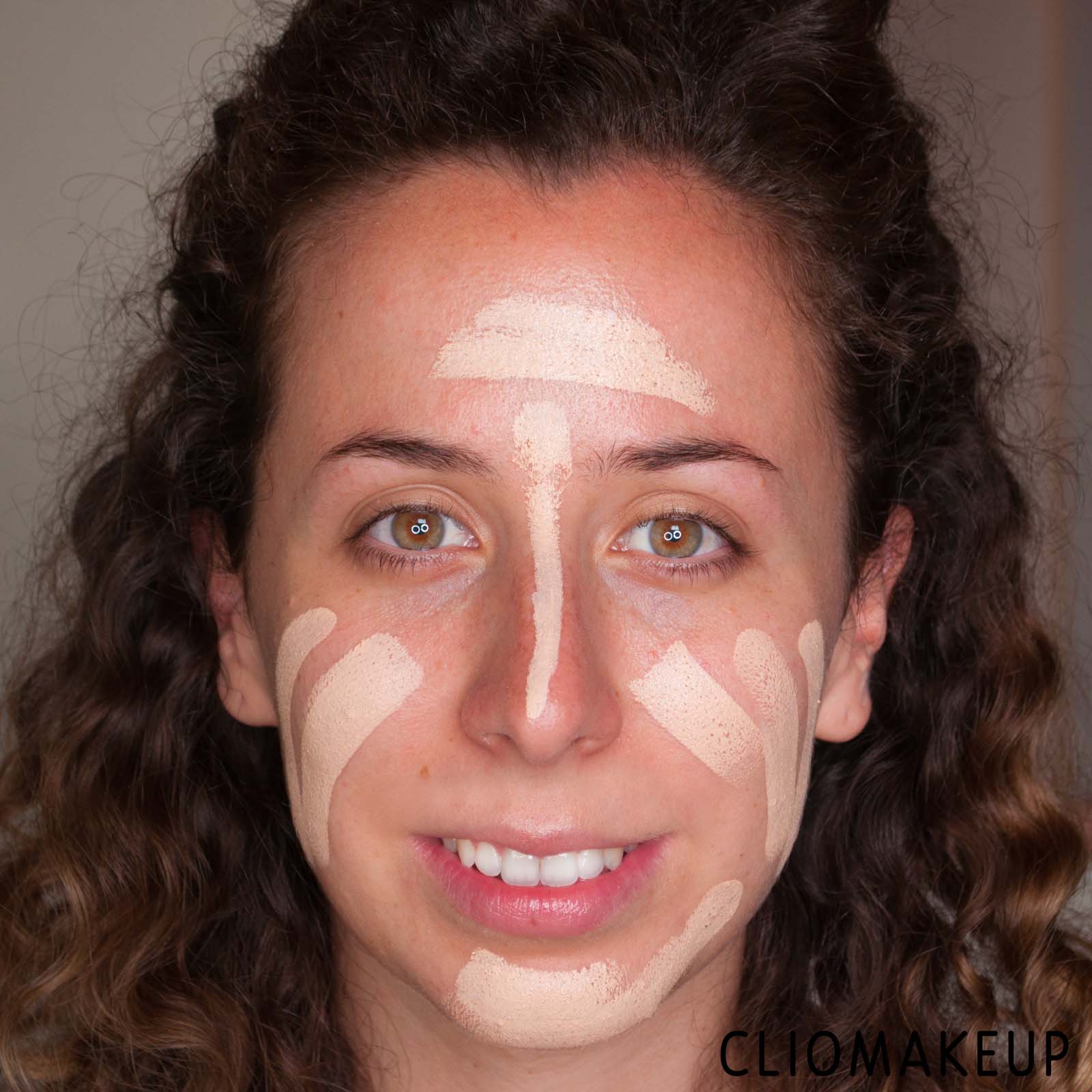 cliomakeup-recensione-fondotinta-nyx-mineral-stick-foundation-13