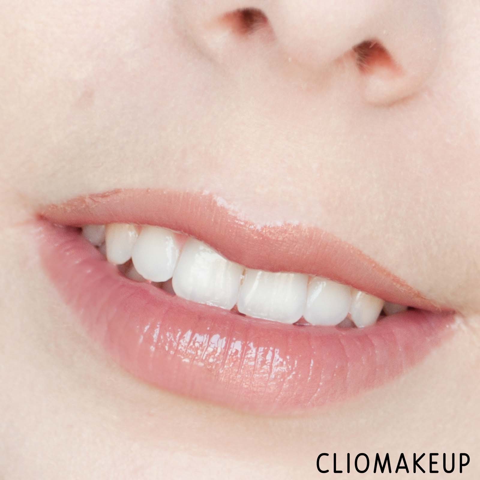cliomakeup-recensione-gloss-essence-shine-shine-shine-wet-look-lipgloss-12