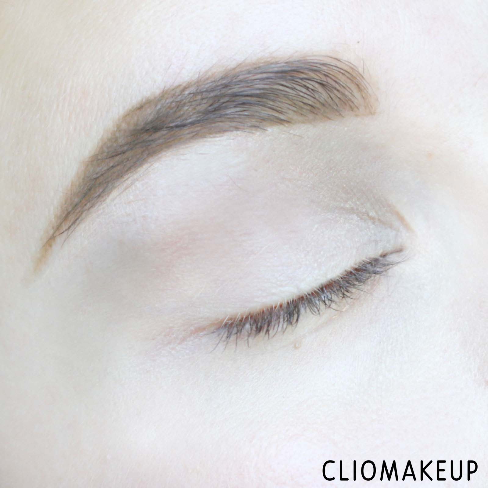 cliomakeup-recensione-mascara-essence-i-love-extreme-volume-mascara-waterproof-10