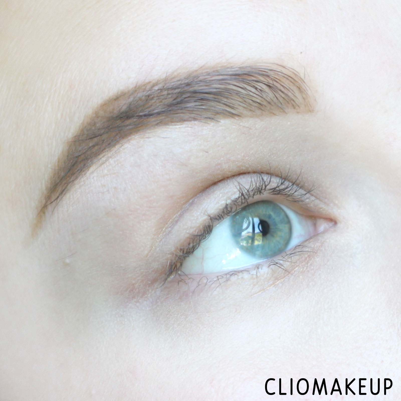 cliomakeup-recensione-mascara-essence-i-love-extreme-volume-mascara-waterproof-8