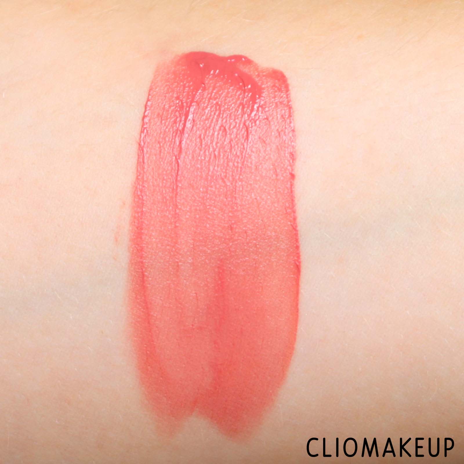 cliomakeup-recensione-rossetti-liquidi-wycon-nude-liquid-lipstick-7