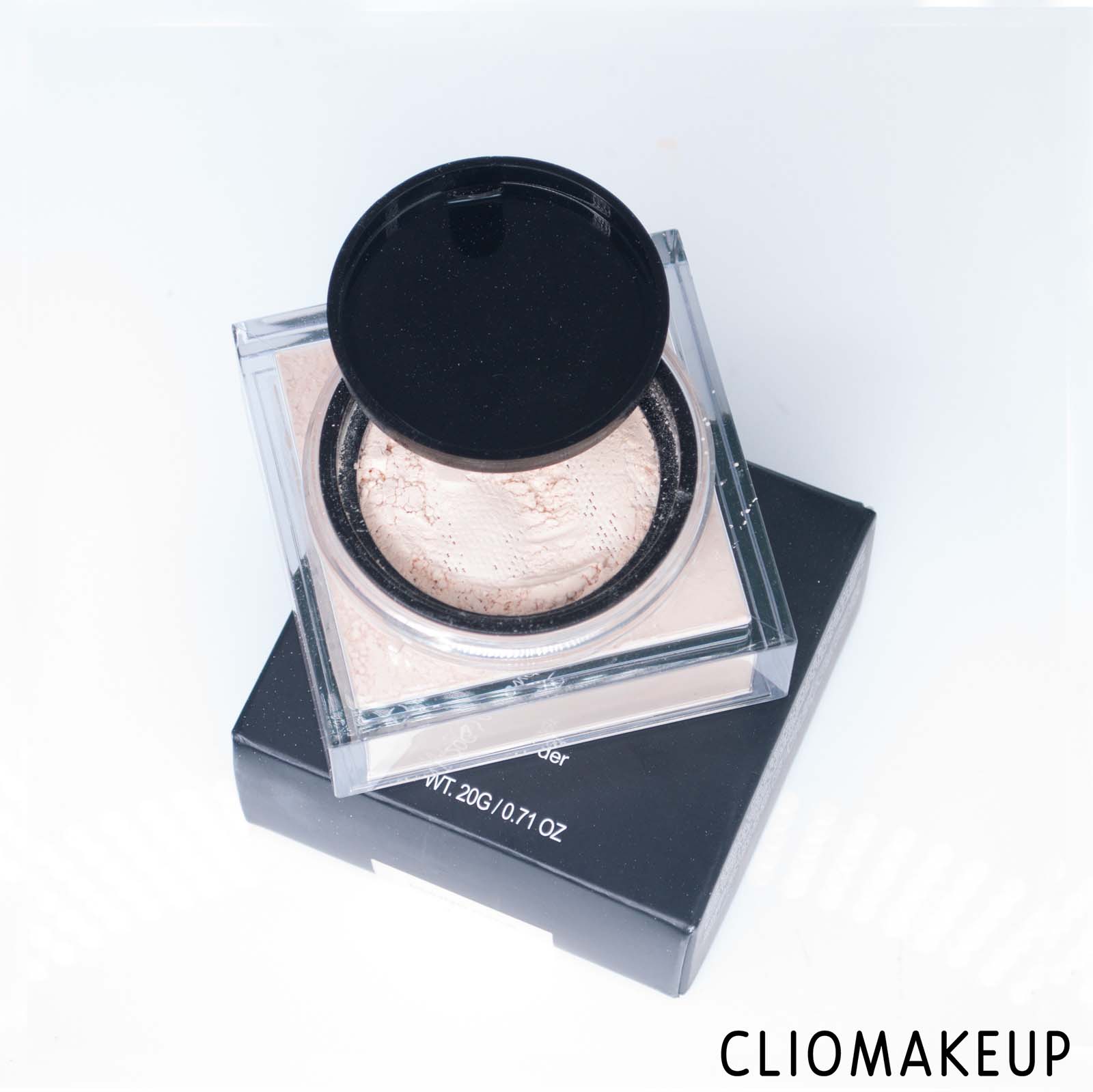 cliomakeup-recensione-cipria-huda-beauty-easy-bake-loose-powder-5