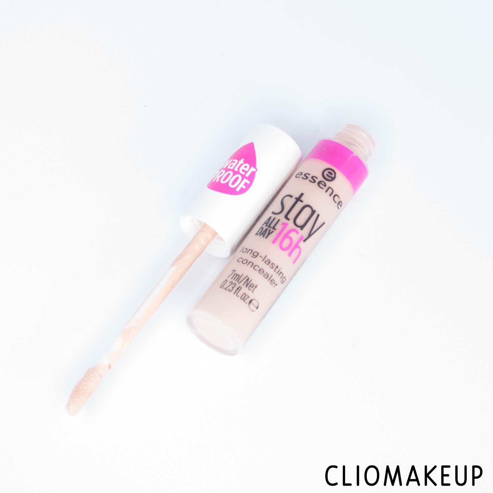 cliomakeup-recensione-correttore-essence-stay-all-day-16h-waterproof-5