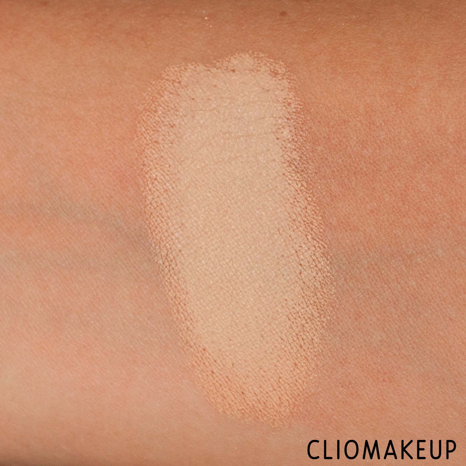 cliomakeup-recensione-correttore-too-faced-born-this-way-multi-use-sculpting-concealer-8