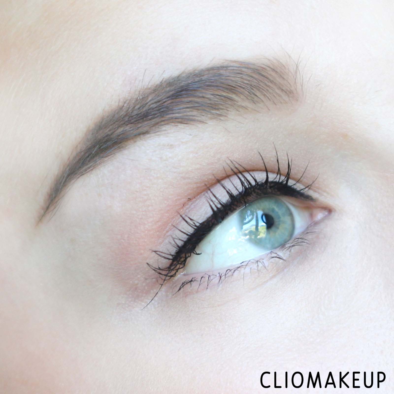 cliomakeup-recensione-eyeliner-kat-von-d-dagger-tattoo-liner-10