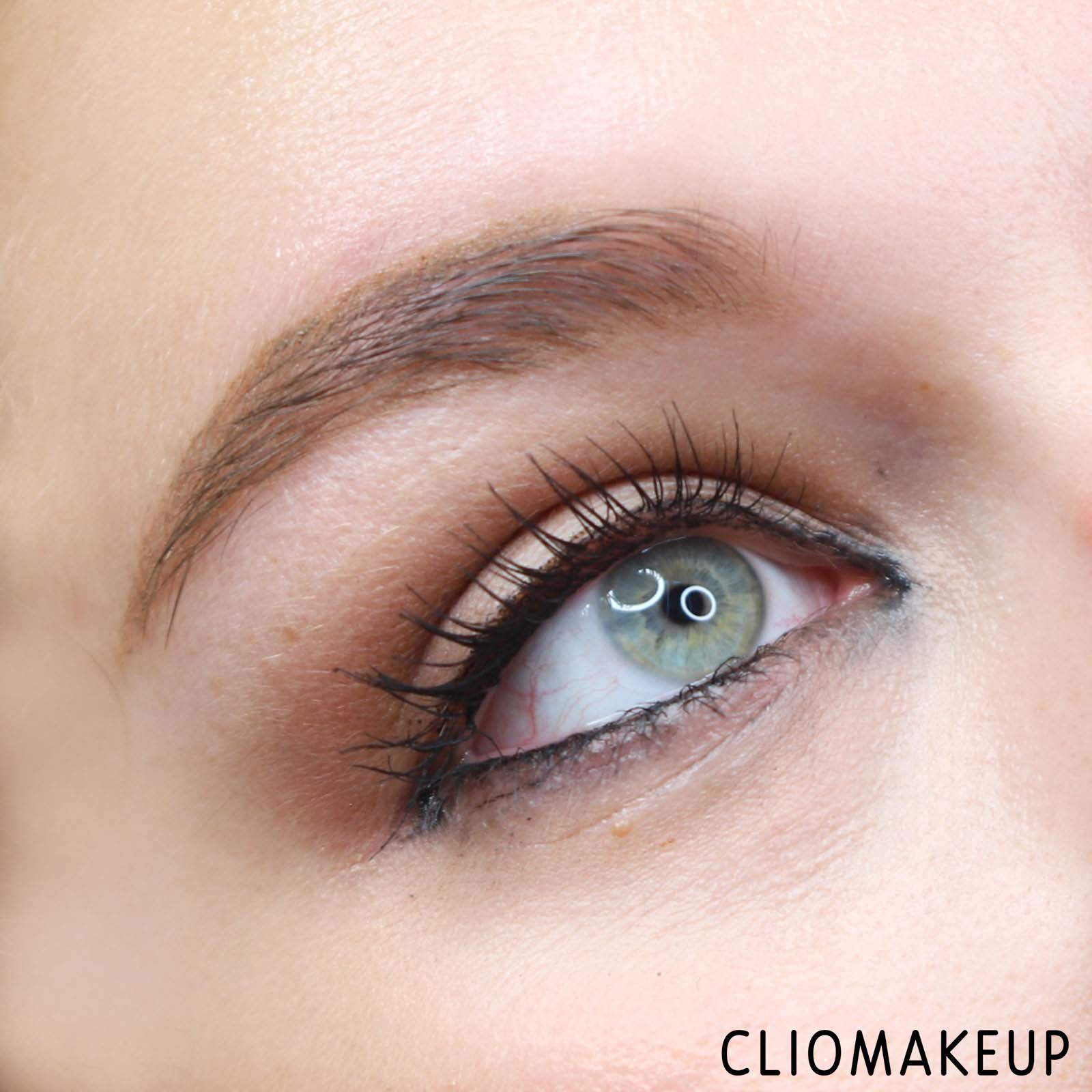 cliomakeup-recensione-eyeliner-kat-von-d-lash-liner-16