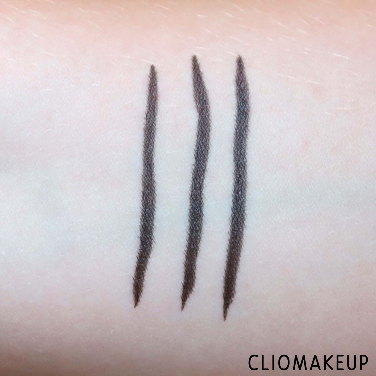 cliomakeup-recensione-eyeliner-maybelline-hyper-precise-all-day-eyeliner-6
