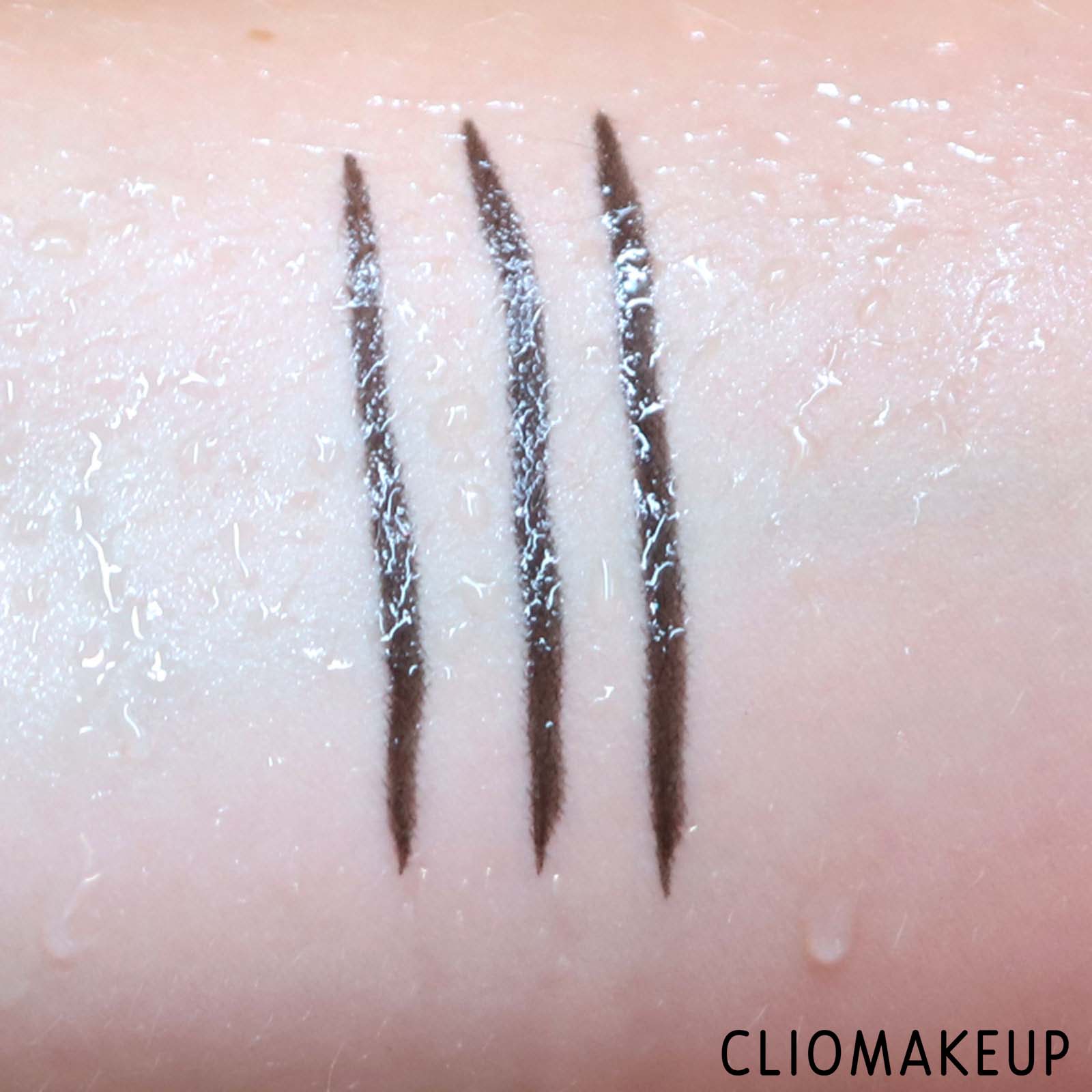 cliomakeup-recensione-eyeliner-maybelline-hyper-precise-all-day-eyeliner-8