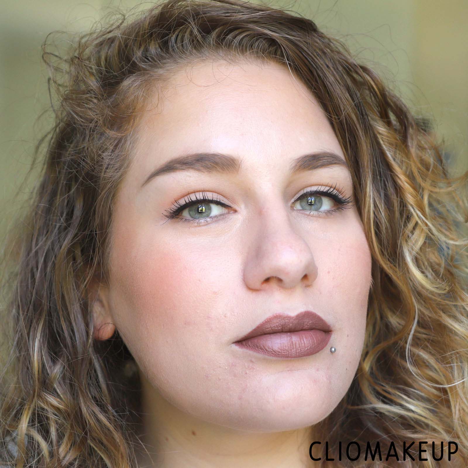 cliomakeup-recensione-fondotinta-essence-instaperfect-liquid-make-up-14