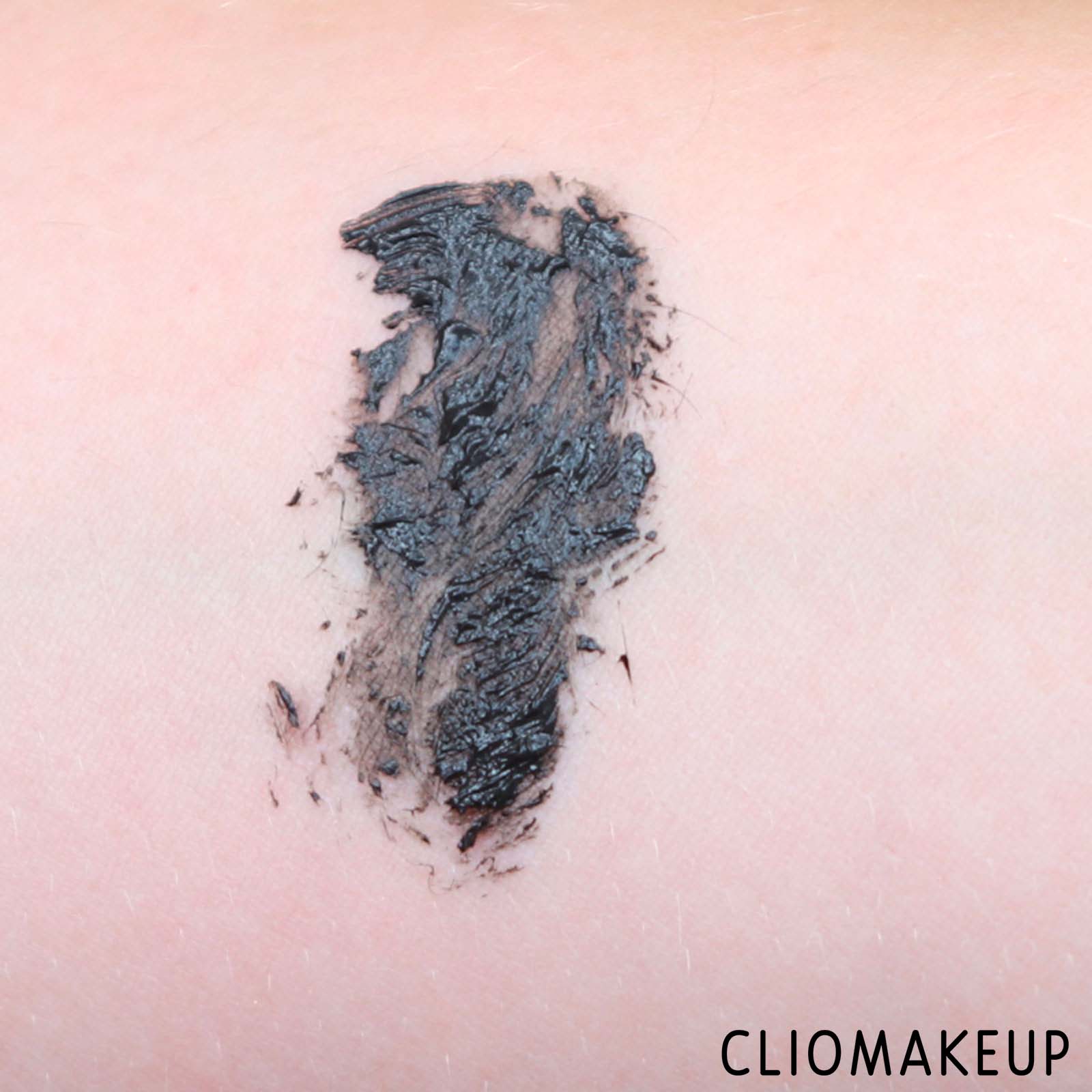 cliomakeup-recensione-mascara-essence-i-need-a-miracle-7