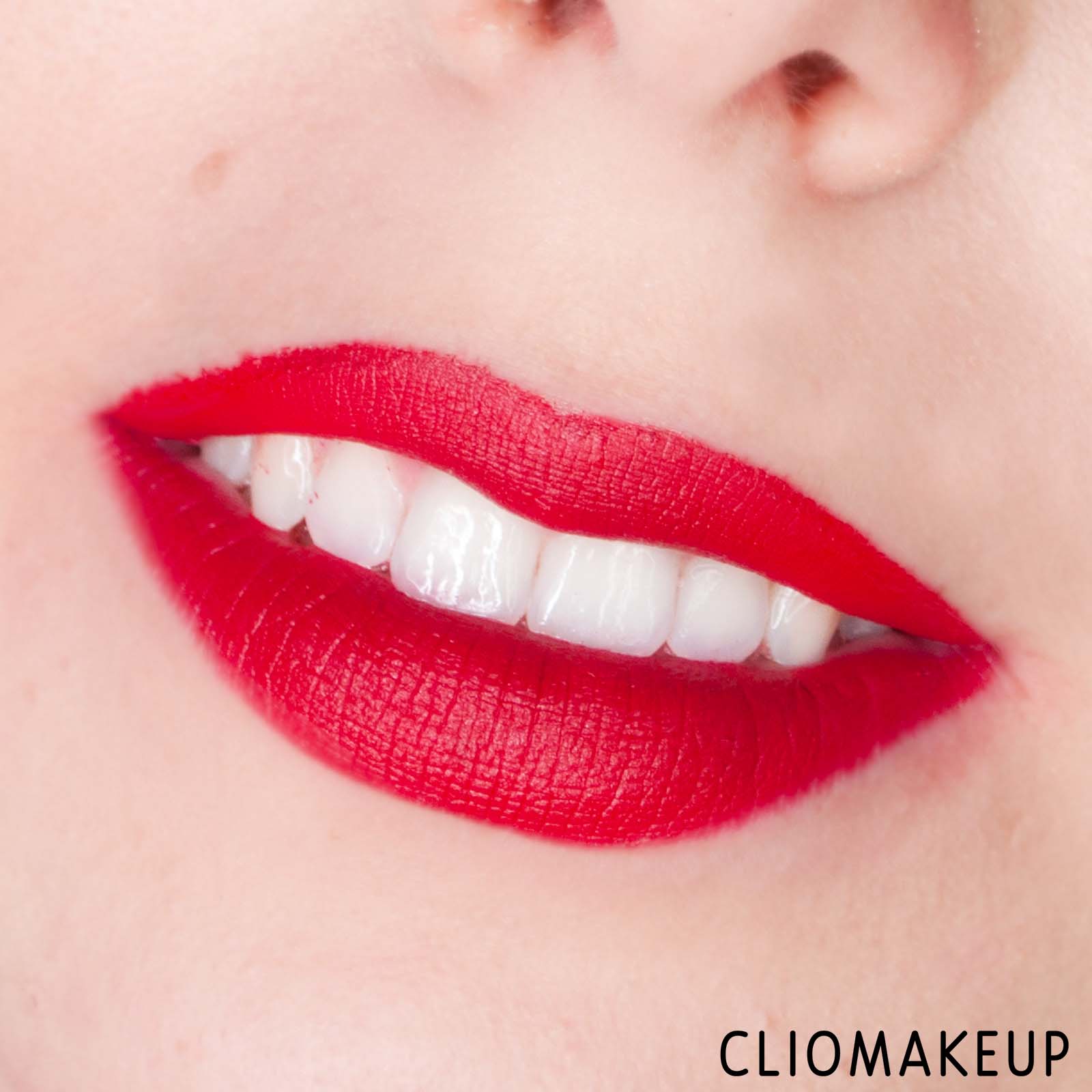 cliomakeup-recensione-rossetti-nyx-suede-matte-lipstick-15