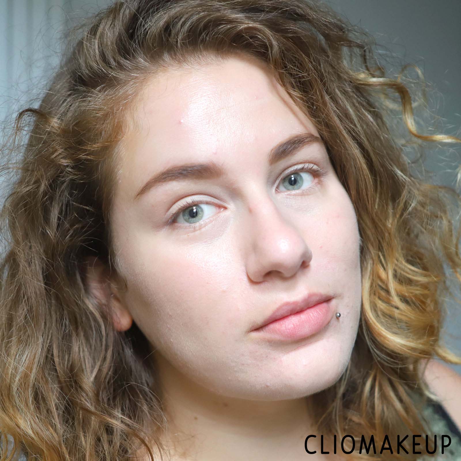 cliomakeup-recensione-correttore-essence-camouflage-matt-concealer-16