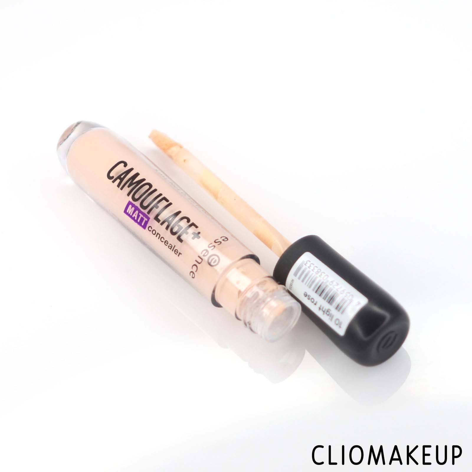 cliomakeup-recensione-correttore-essence-camouflage-matt-concealer-4
