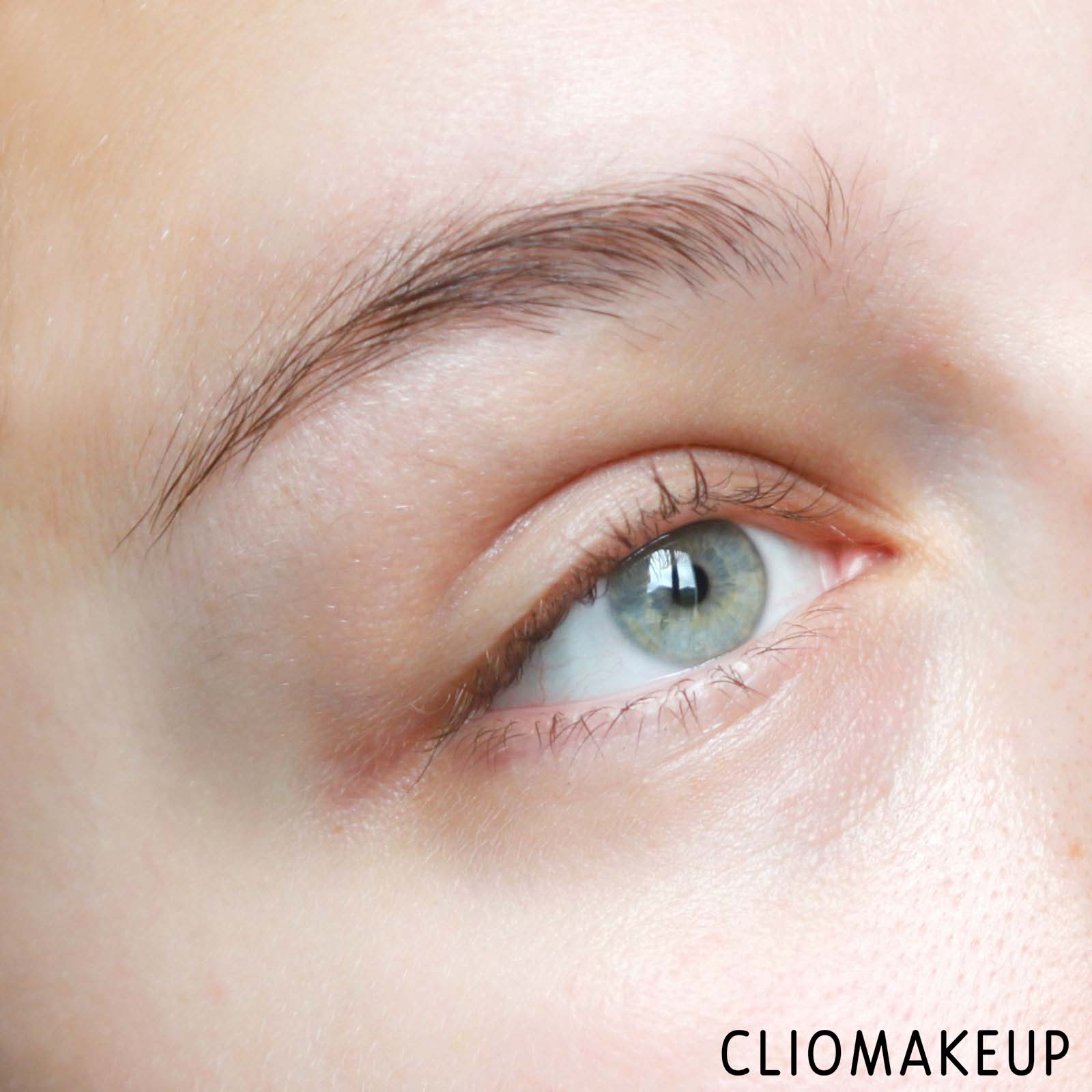 cliomakeup-recensione-correttore-mac-studio-fix-24-hour-smooth-wear-concealer-10