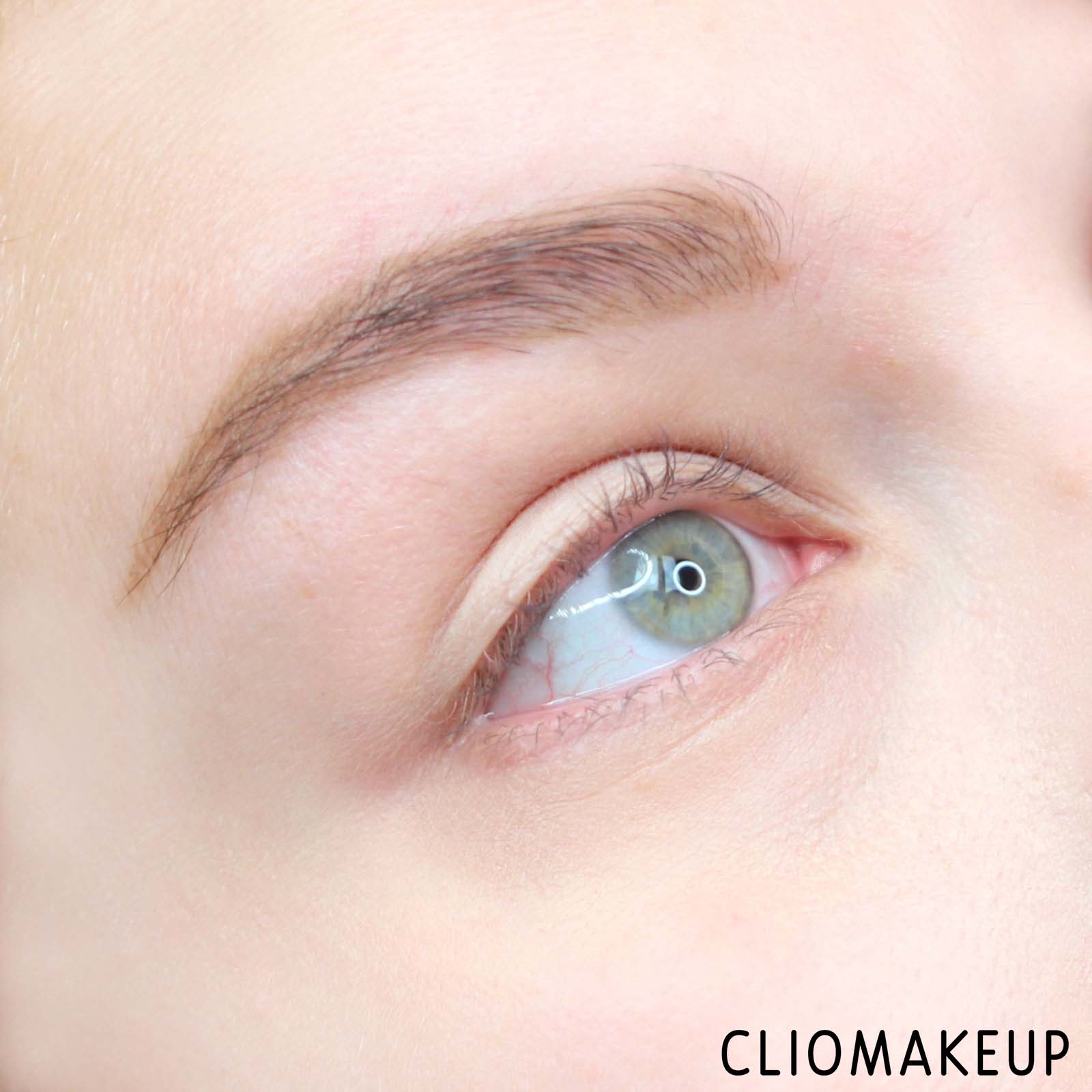 cliomakeup-recensione-correttore-mac-studio-fix-24-hour-smooth-wear-concealer-13