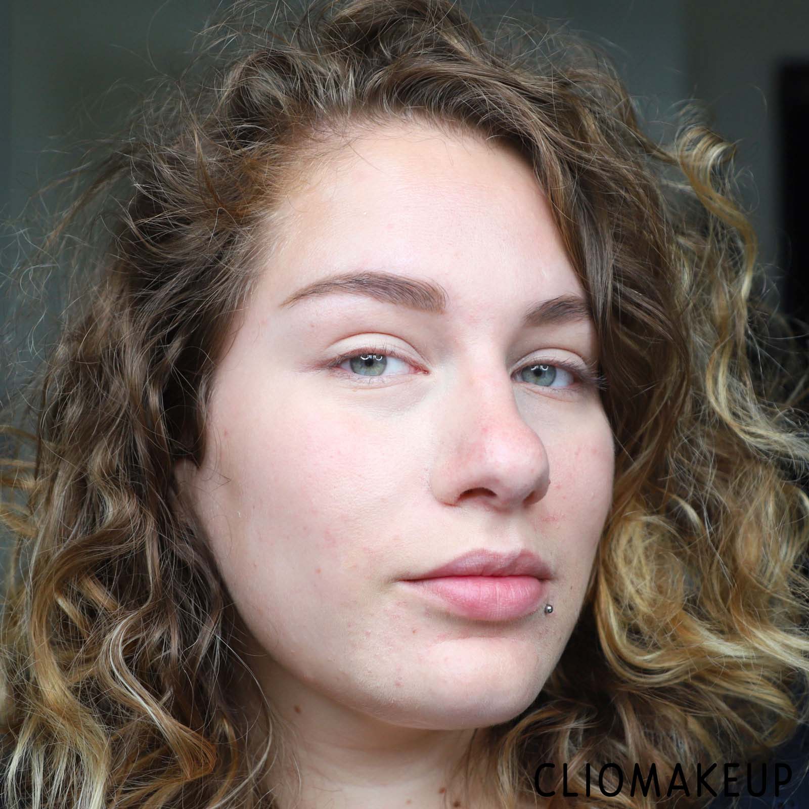 cliomakeup-recensione-correttore-mac-studio-fix-24-hour-smooth-wear-concealer-17