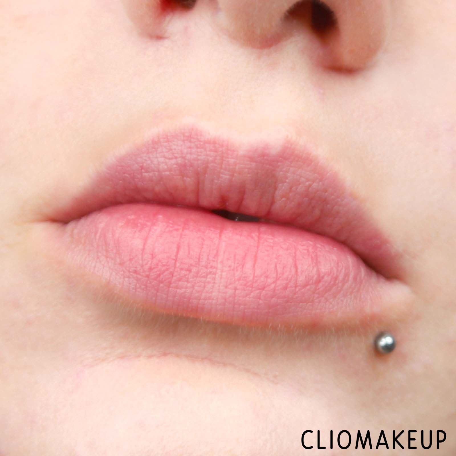 cliomakeup-recensione-gloss-pupa-im-hologpraphic-nude-gloss-11