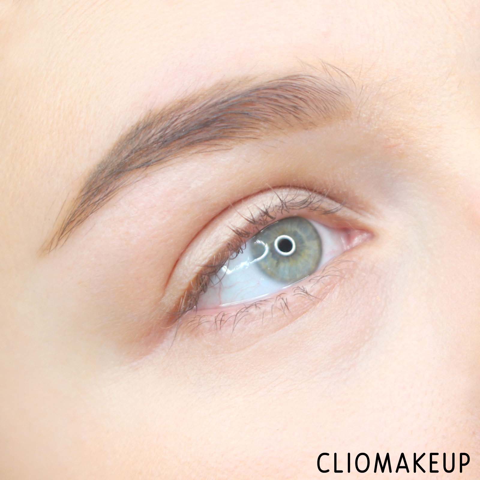 cliomakeup-recensione-mascara-essence-volume-hero-mascara-waterproof-9