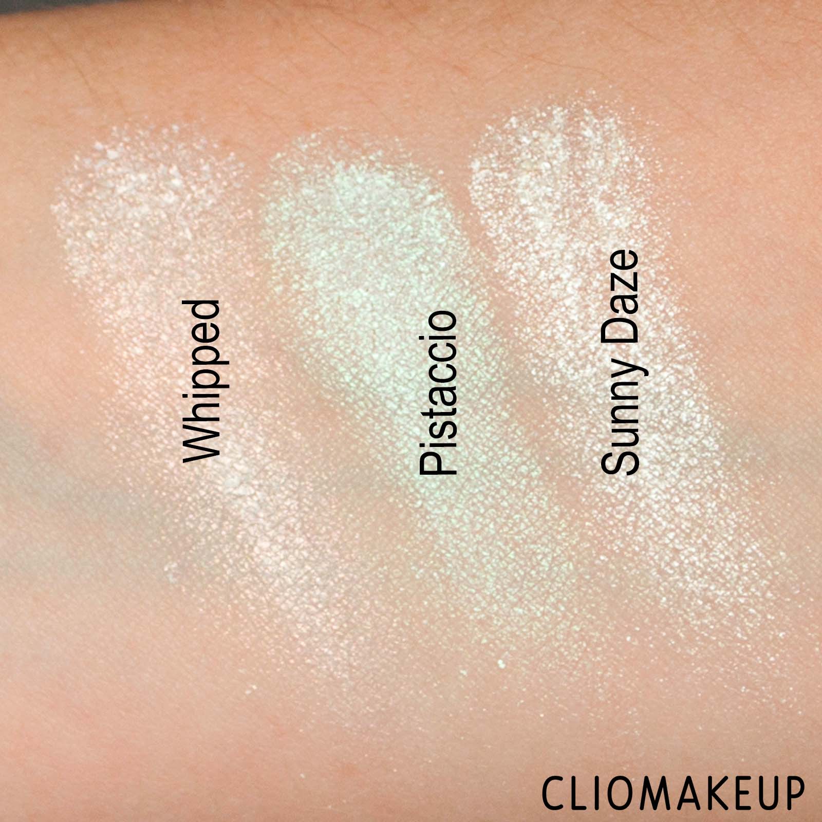 cliomakeup-recensione-palette-essence-never-give-up-your-daydream-eyeshadow-palette-6