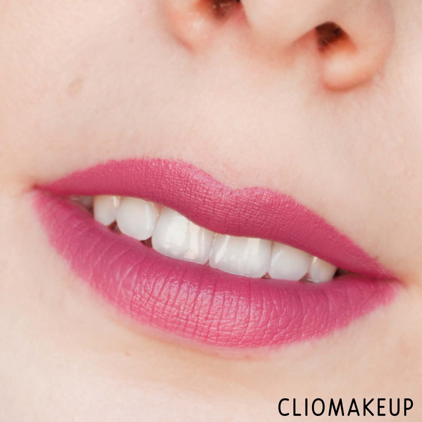 cliomakeup-recensione-rossetti-essence-velvet-matte-lipstick-12
