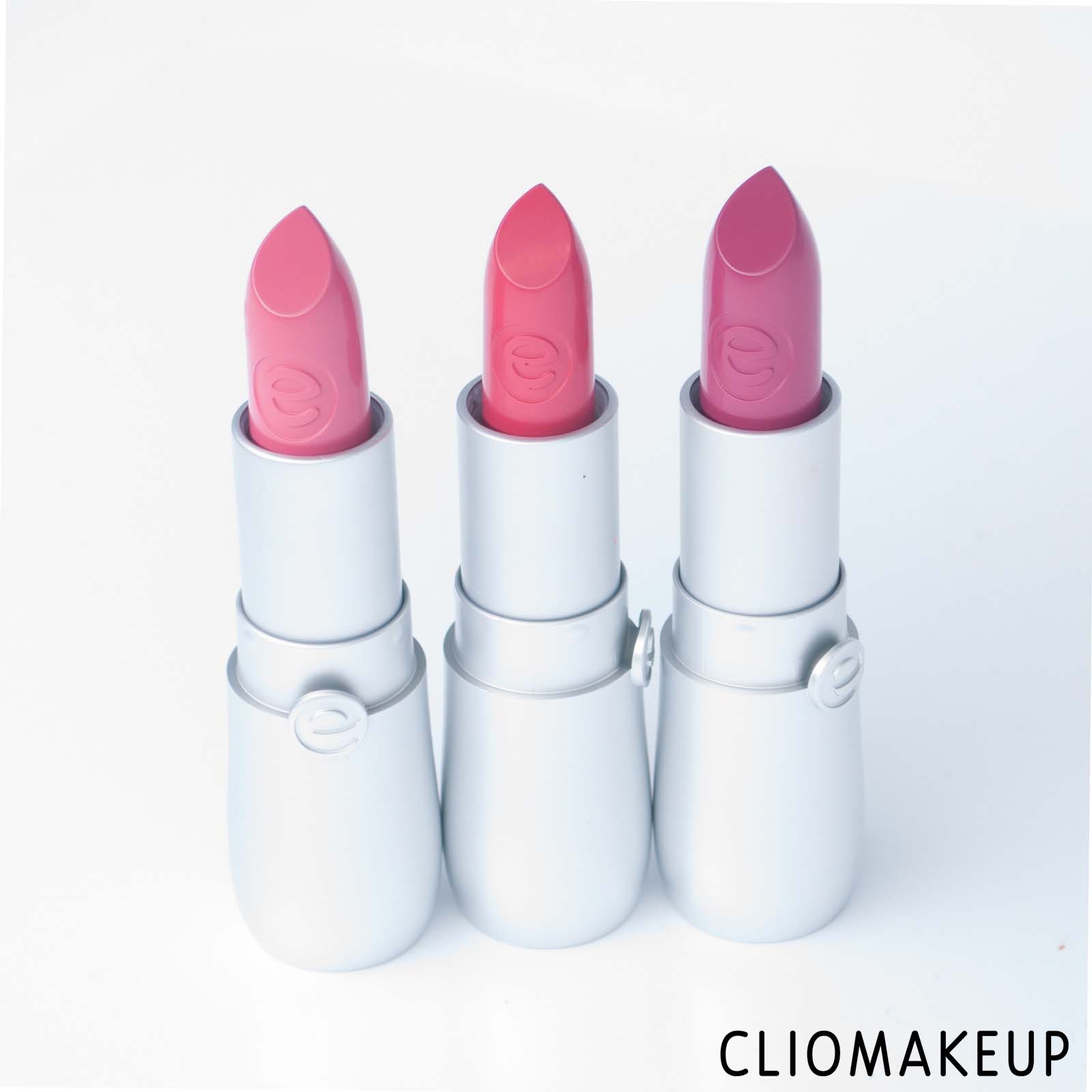 cliomakeup-recensione-rossetti-essence-velvet-matte-lipstick-5
