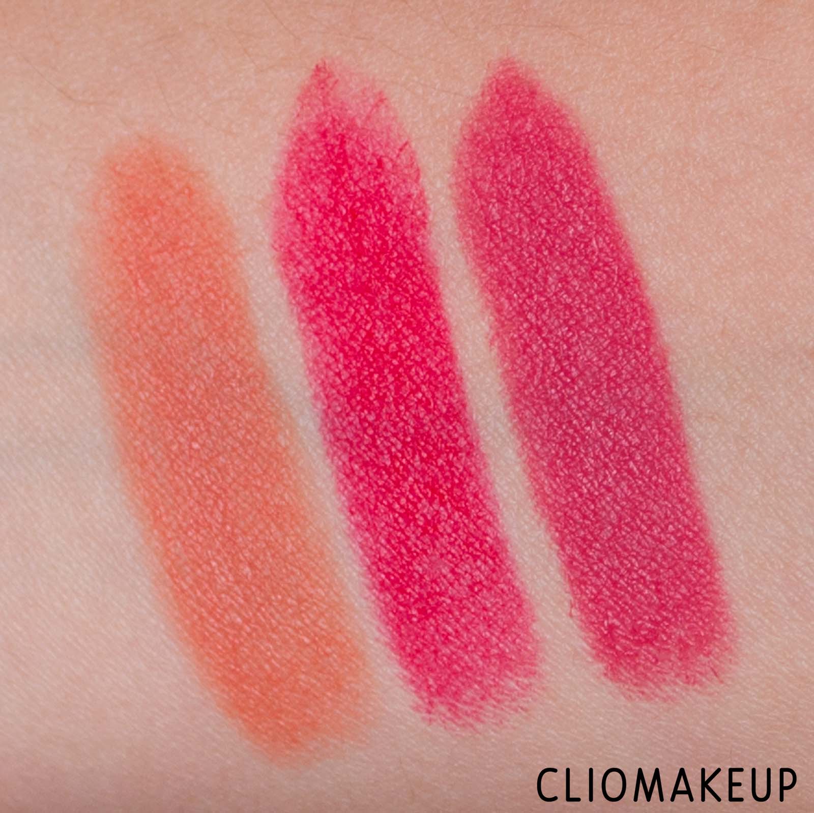 cliomakeup-recensione-rossetti-mac-powder-kiss-lipstick-7