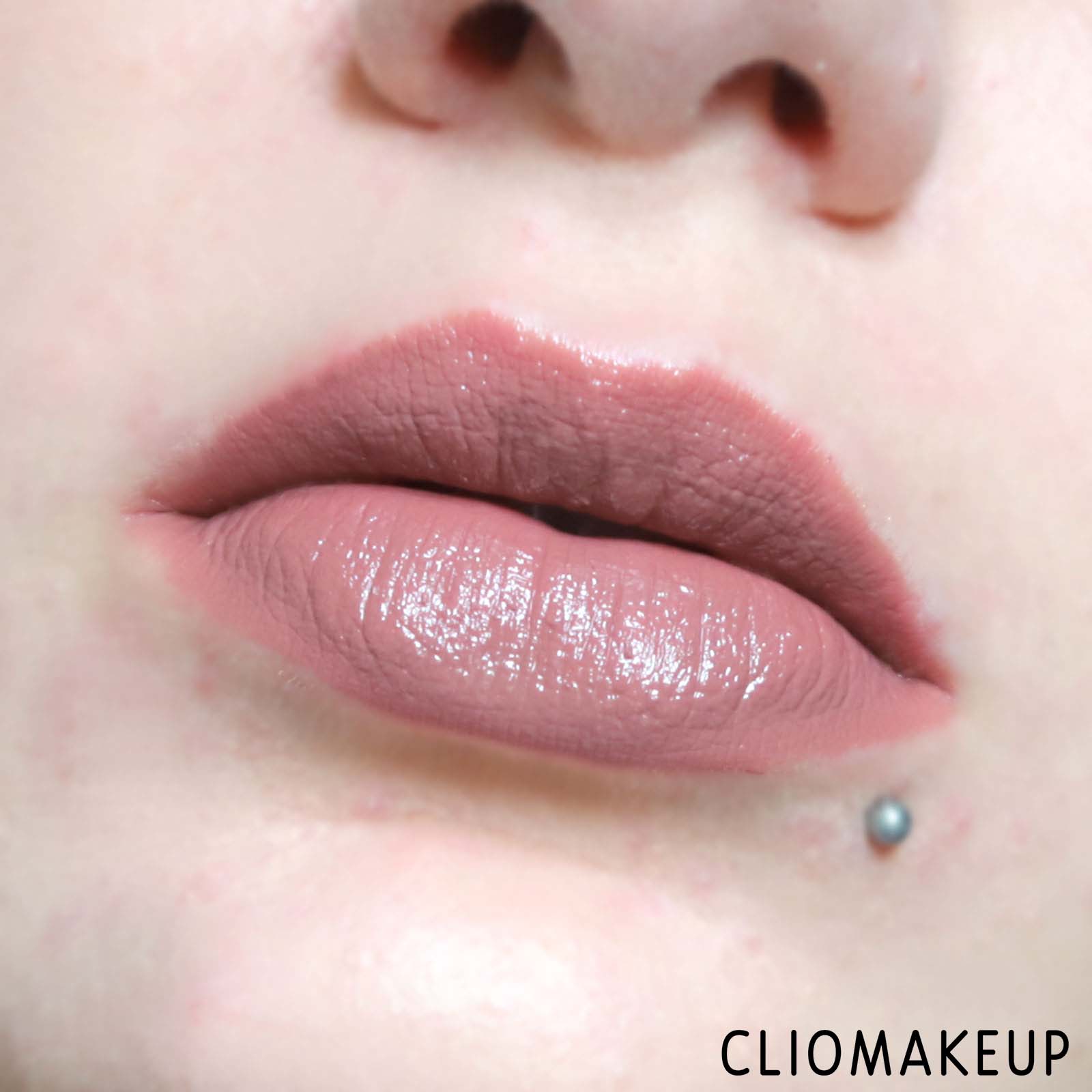 cliomakeup-recensione-balsamo-labbra-essence-insta-care-lipstick-15