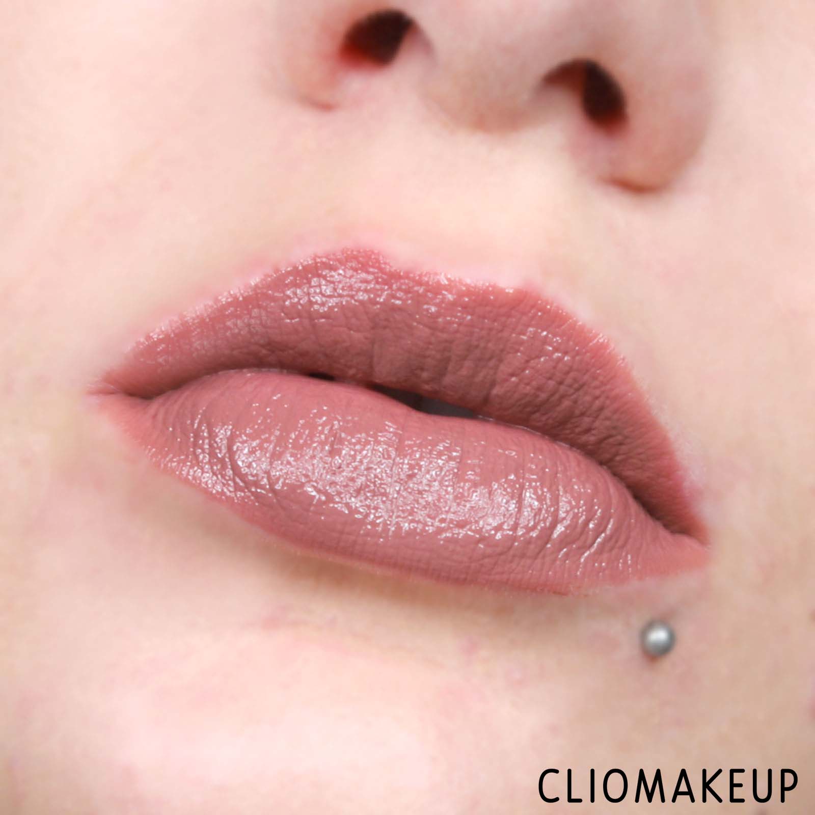 cliomakeup-recensione-balsamo-labbra-essence-insta-care-lipstick-16