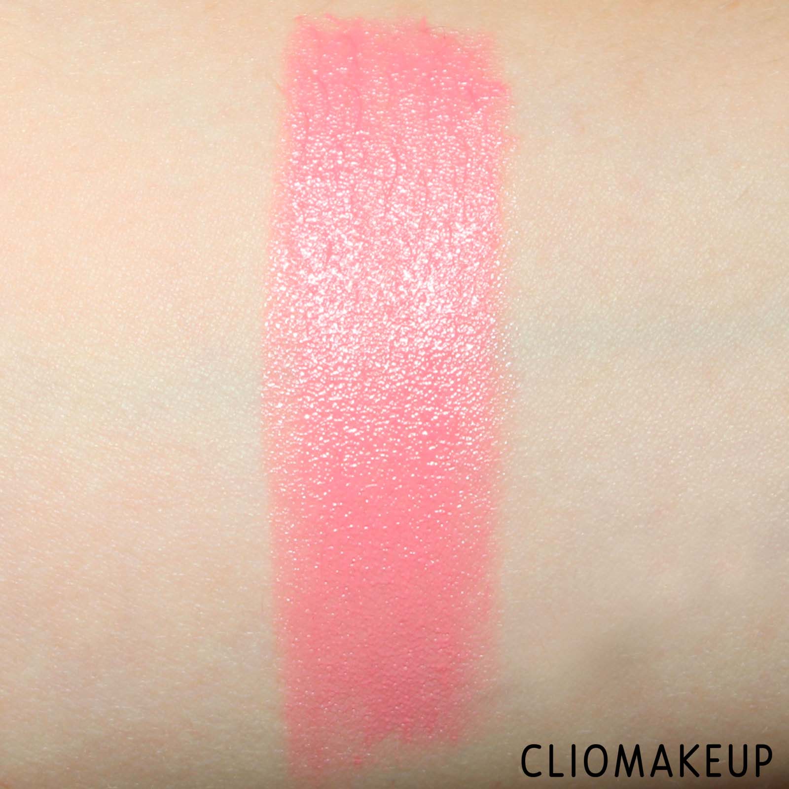 cliomakeup-recensione-balsamo-labbra-essence-insta-care-lipstick-6