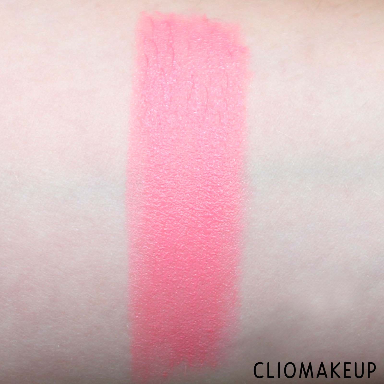 cliomakeup-recensione-balsamo-labbra-essence-insta-care-lipstick-7