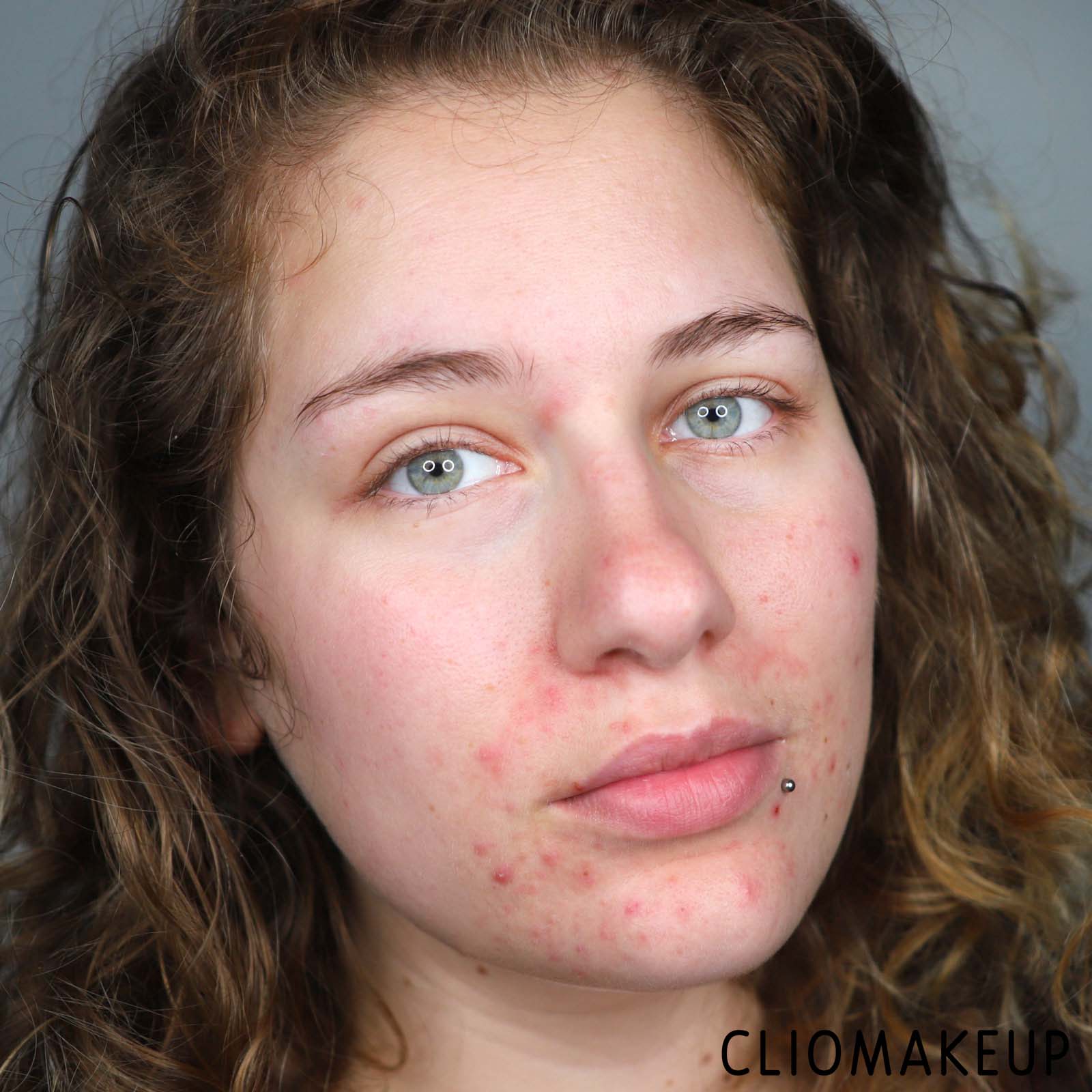 cliomakeup-recensione-correttore-wycon-elisa-liquid-concealer-15