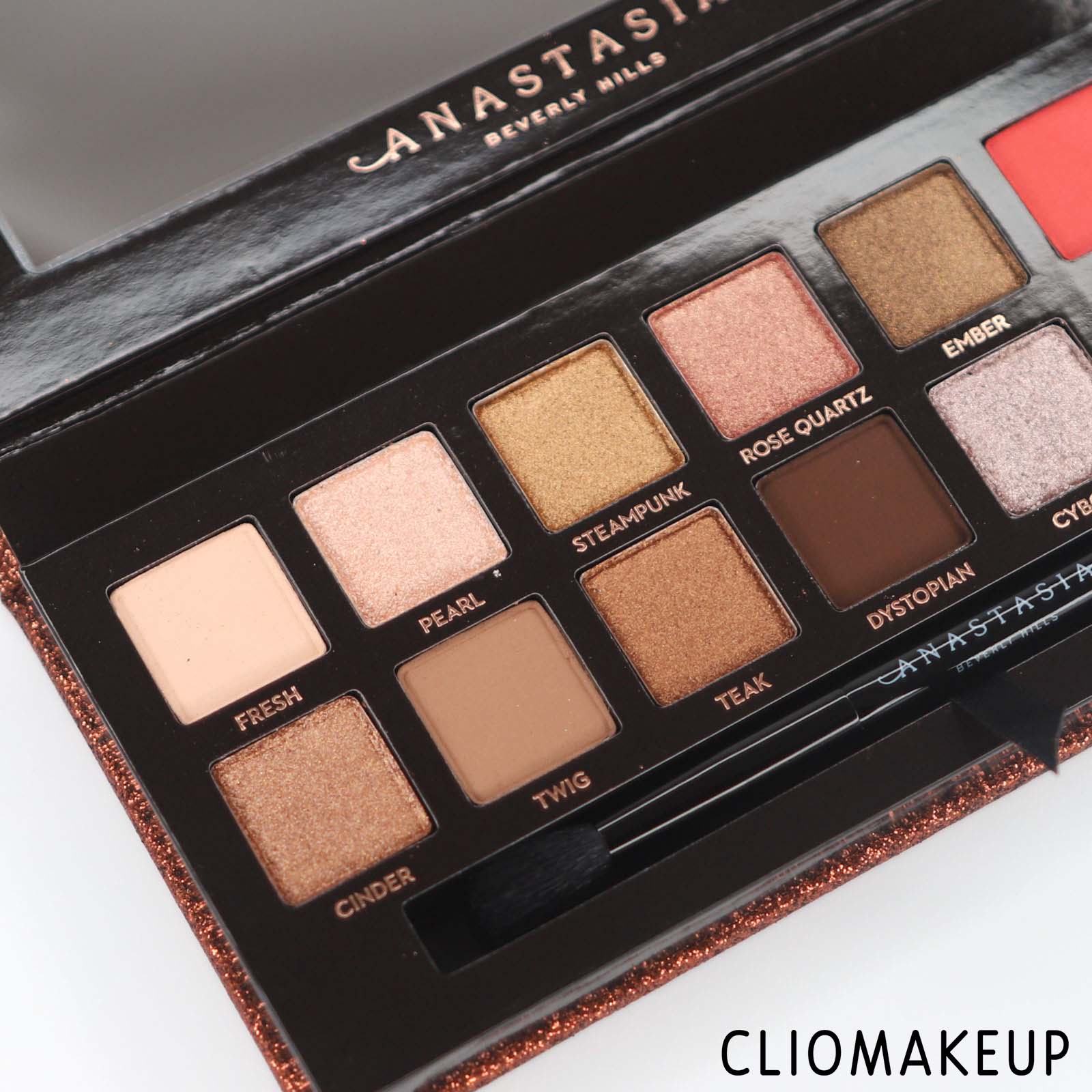 cliomakeup-recensione-palette-anastasia-beverly-hills-sultry-palette-5