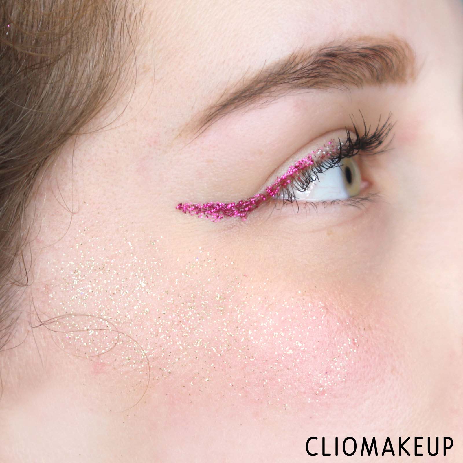 cliomakeup-recensione-palette-essence-get-your-glitter-on-palette-14