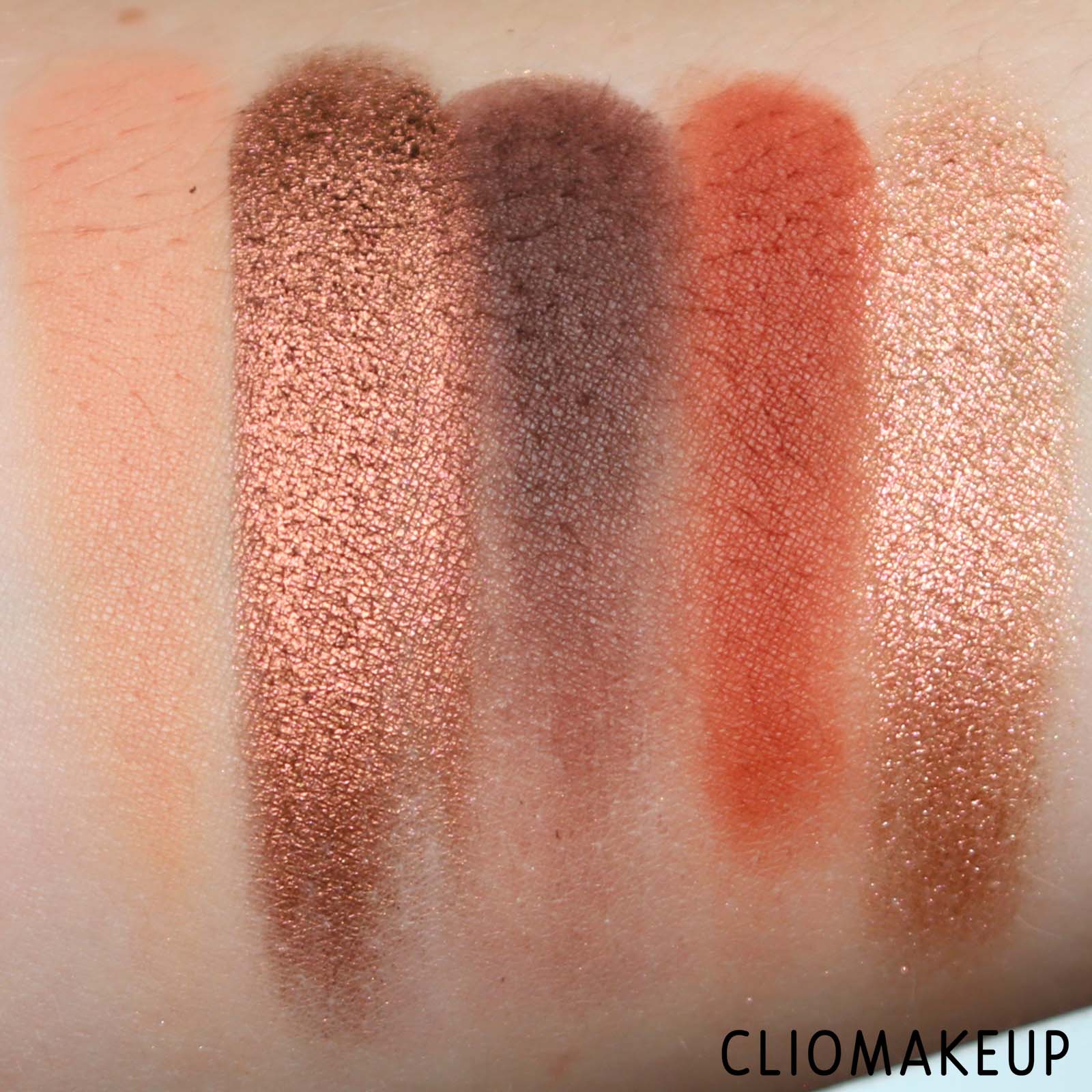cliomakeup-recensione-palette-huda-beauty-topaz-obsessions-8