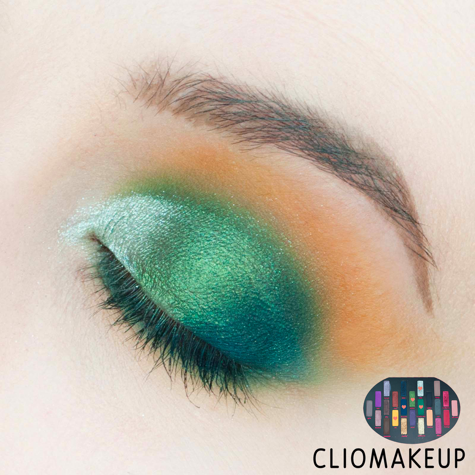 cliomakeup-recensione-palette-kat-von-d-fetish-eyeshadow-palette-14