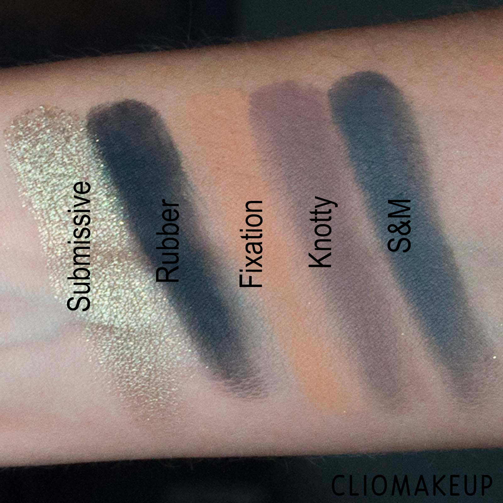 cliomakeup-recensione-palette-kat-von-d-fetish-eyeshadow-palette-24