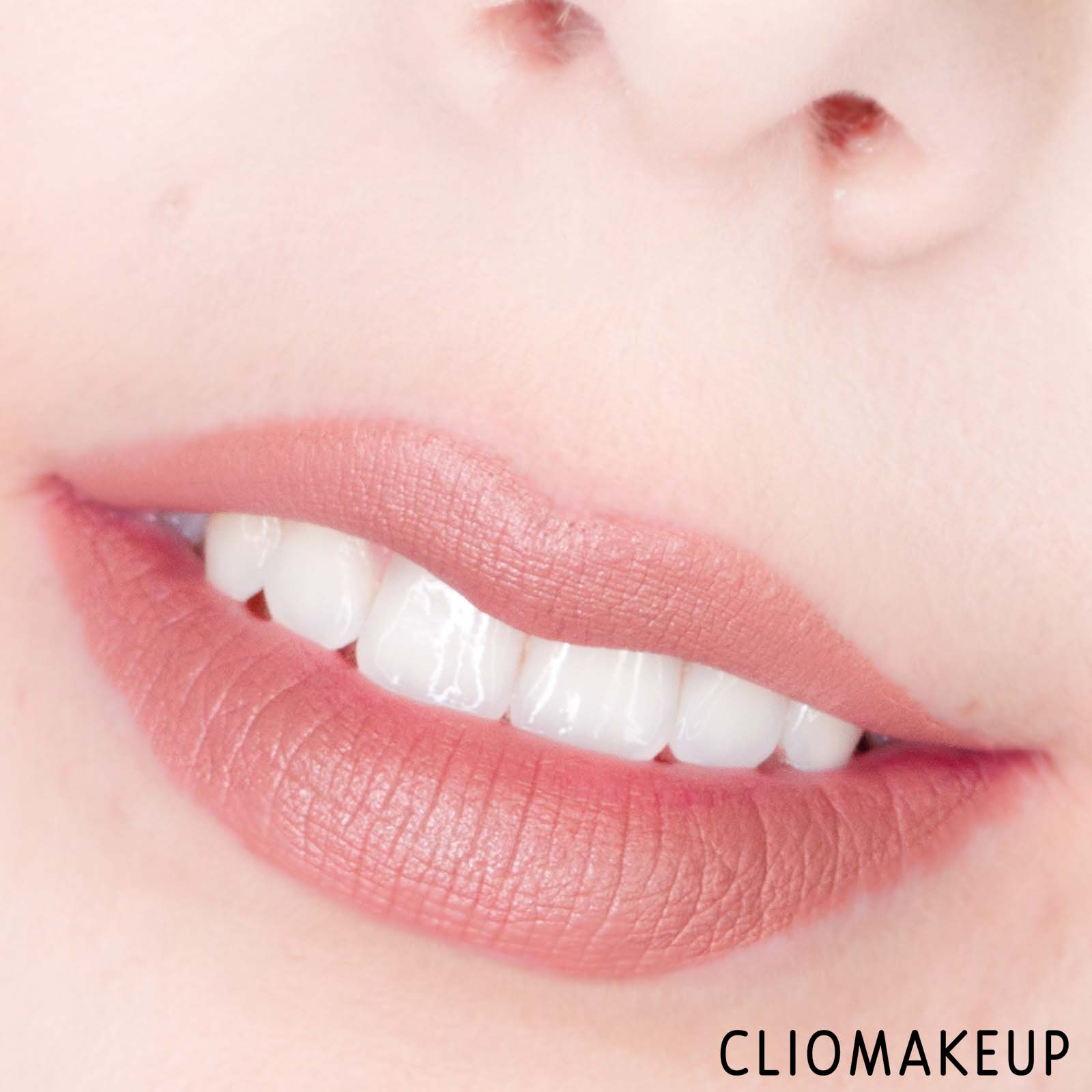 cliomakeup-recensione-rossetti-jeffree-star-lip-ammunition-13