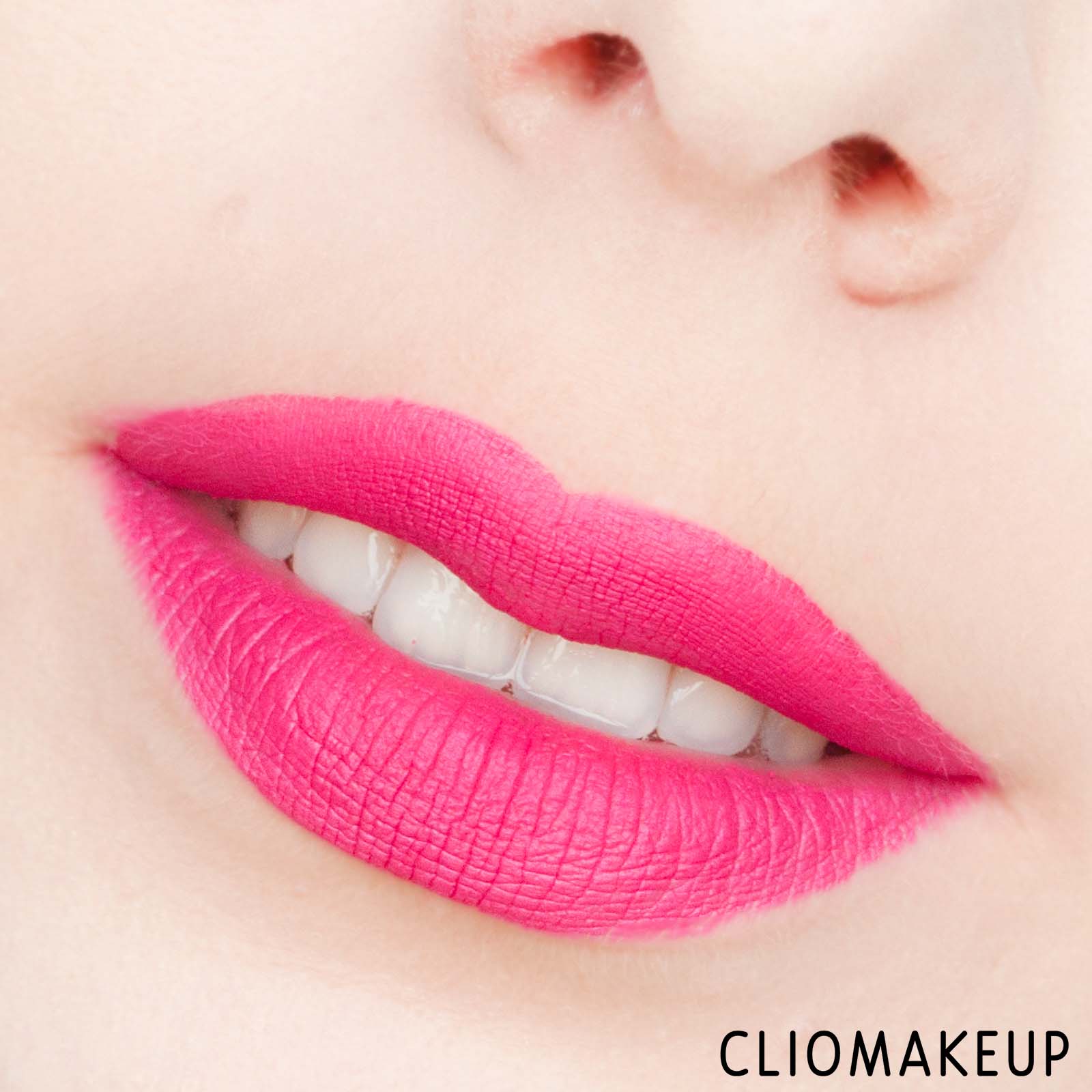 cliomakeup-recensione-rossetti-liquidi-urban-decay-vice-liquid-lipstick-14