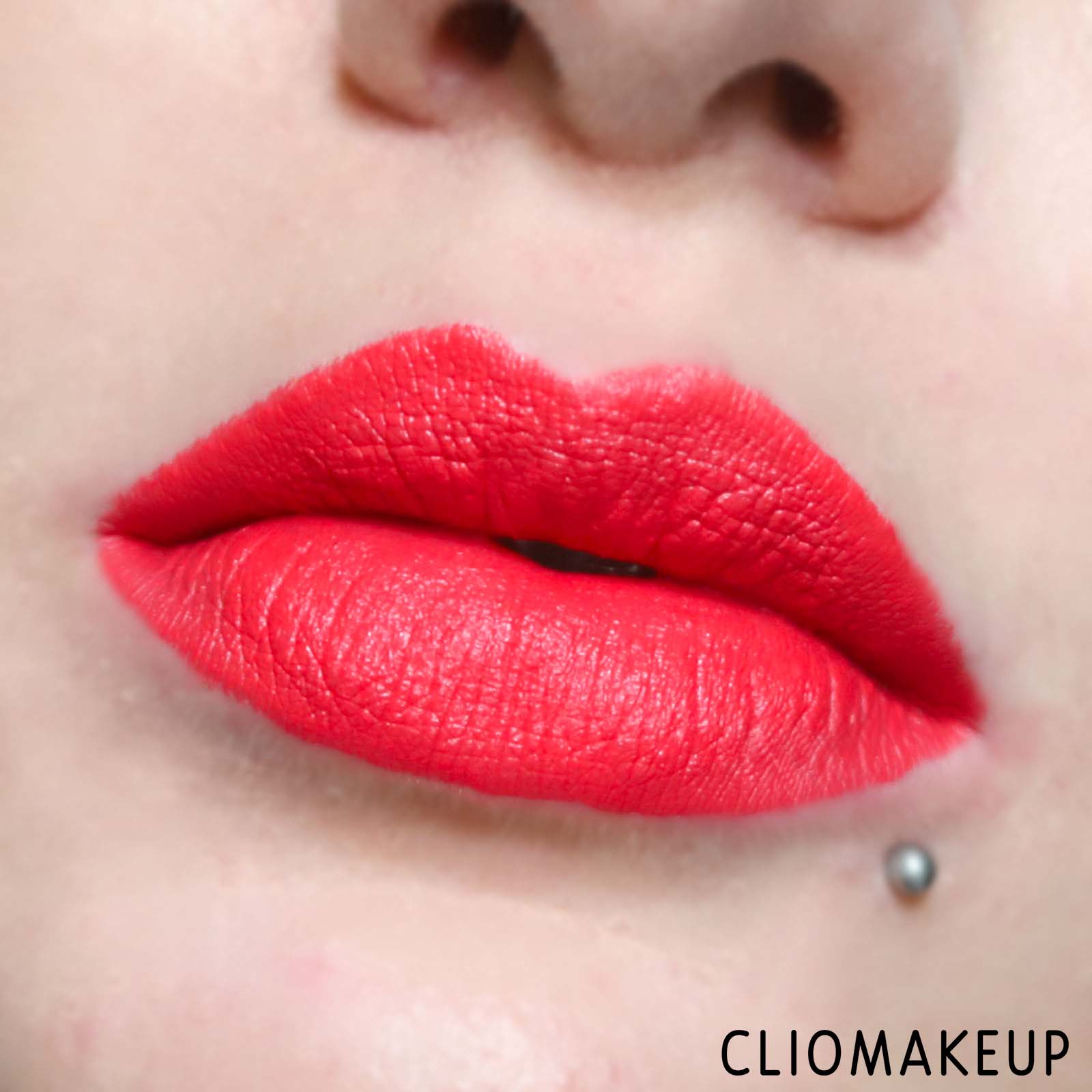 cliomakeup-recensione-rossetti-urban-decay-vice-lipstick-comfort-matte-12