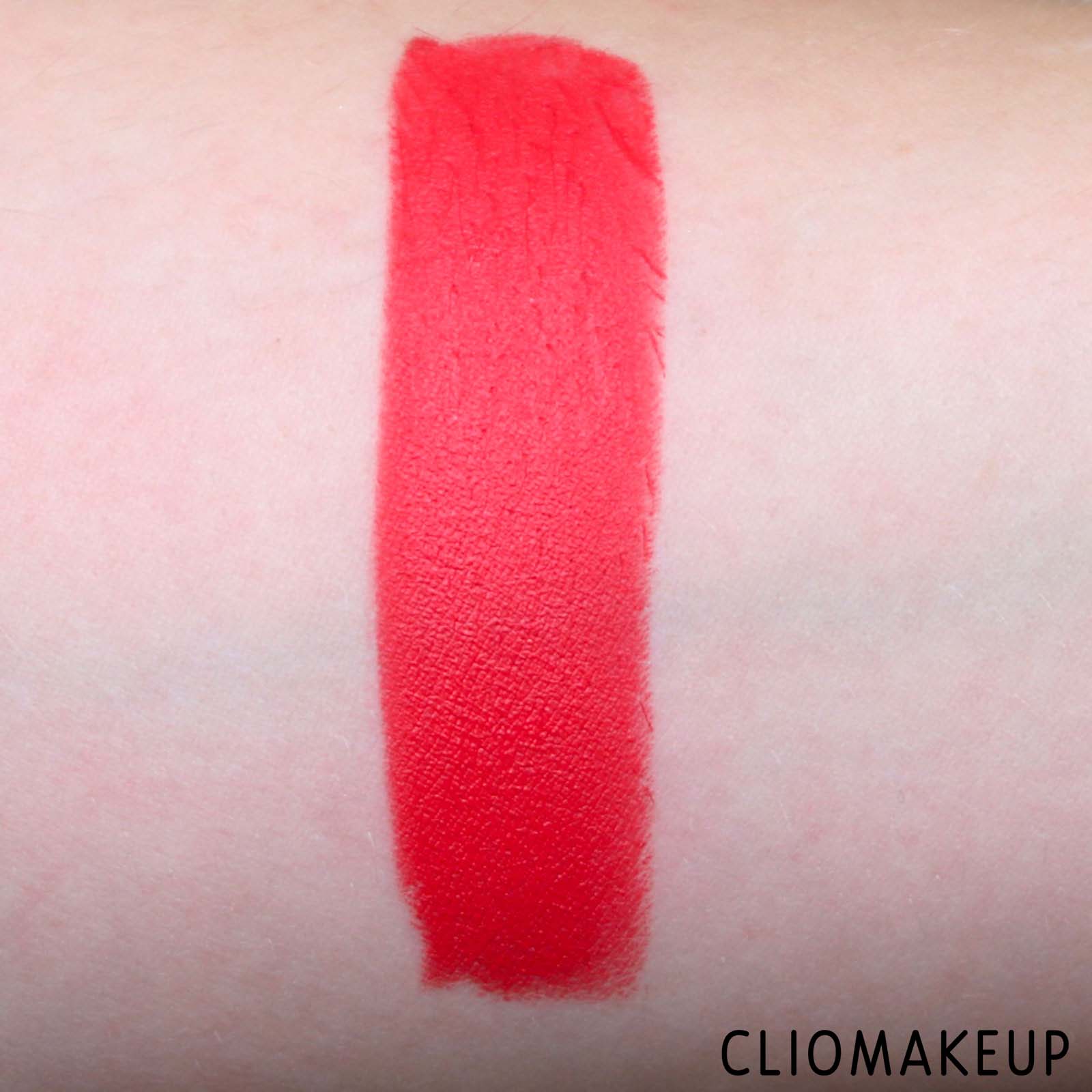 cliomakeup-recensione-rossetti-urban-decay-vice-lipstick-comfort-matte-7