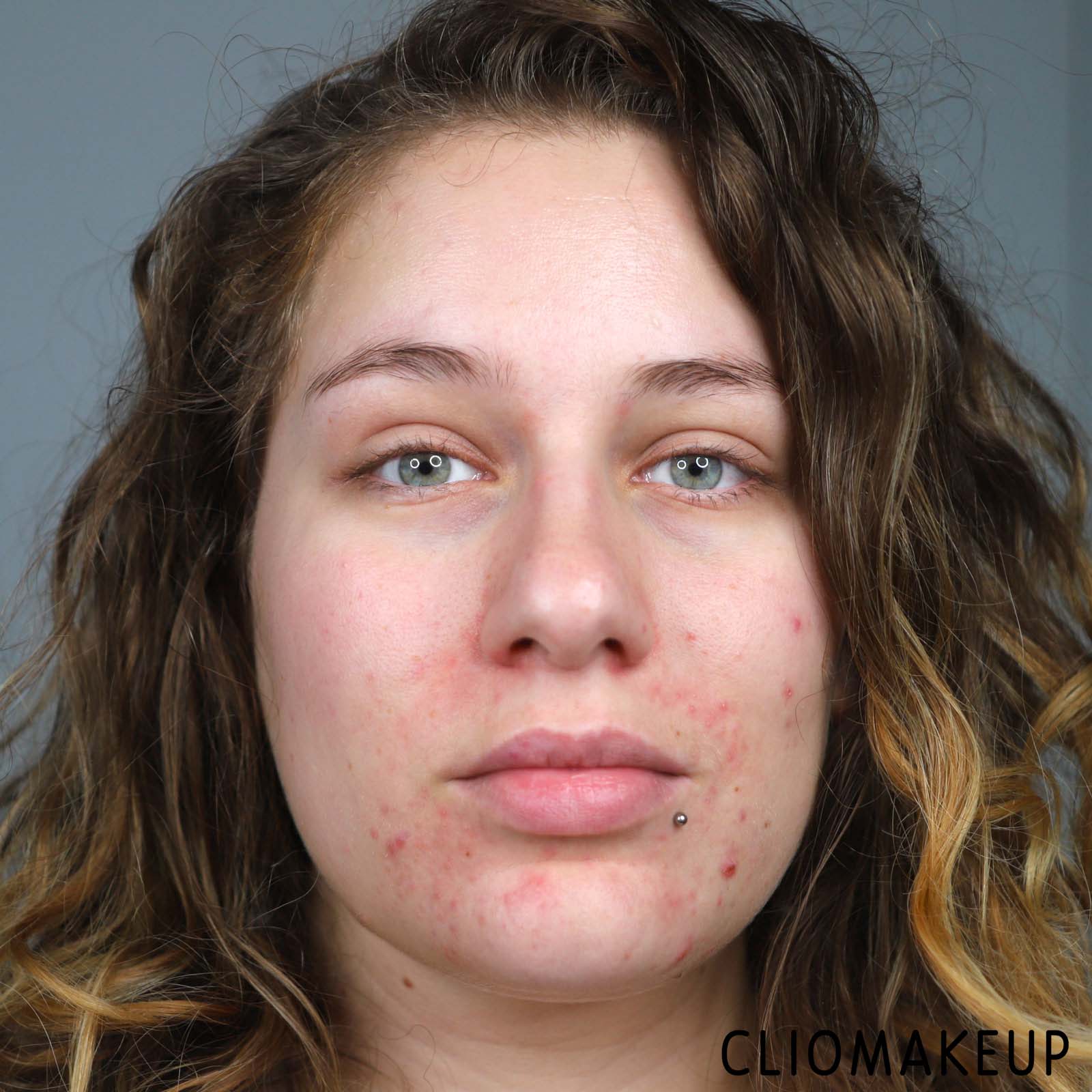 cliomakeup-recensione-correttore-wycon-cover-bomb-concealer-15