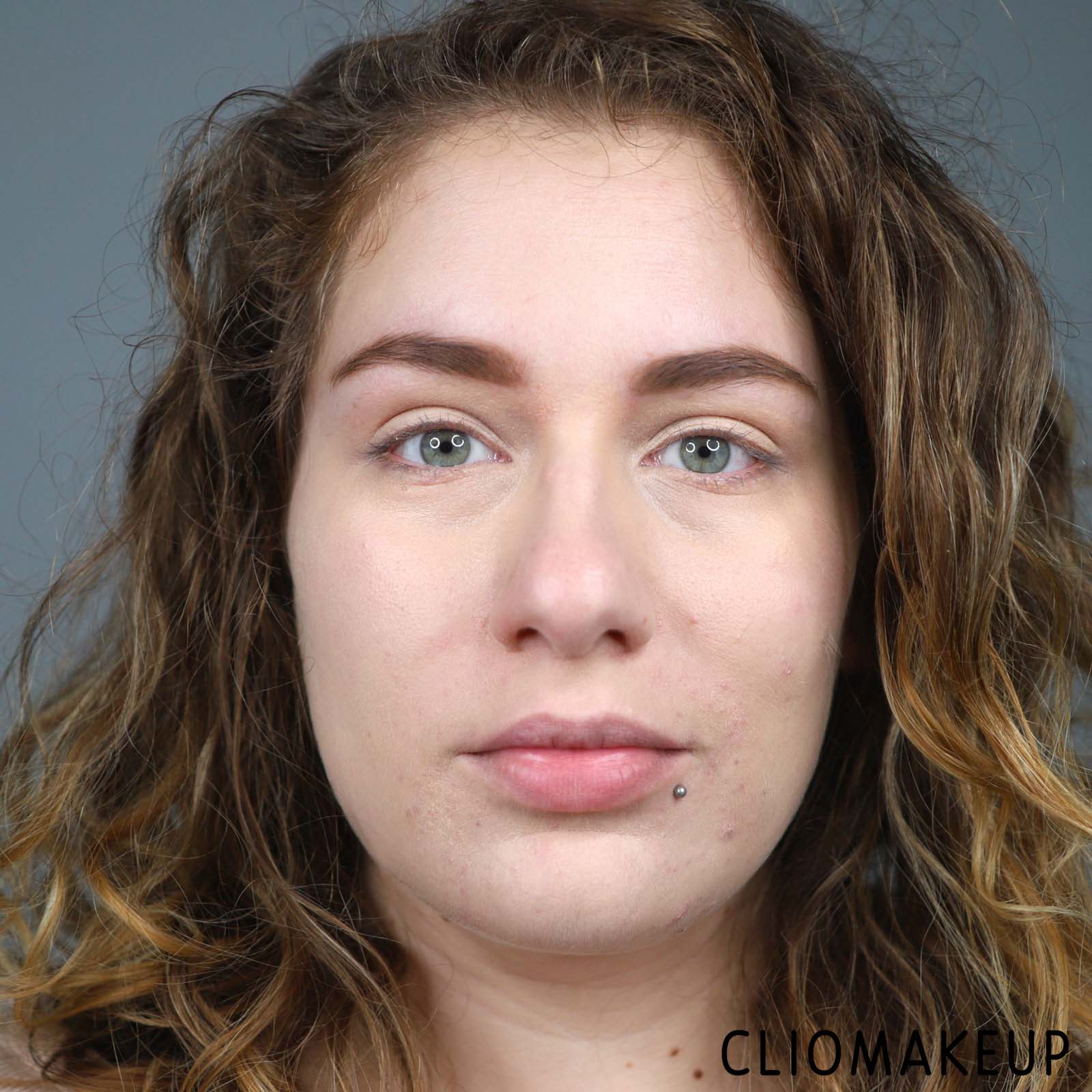 cliomakeup-recensione-correttore-wycon-cover-bomb-concealer-16