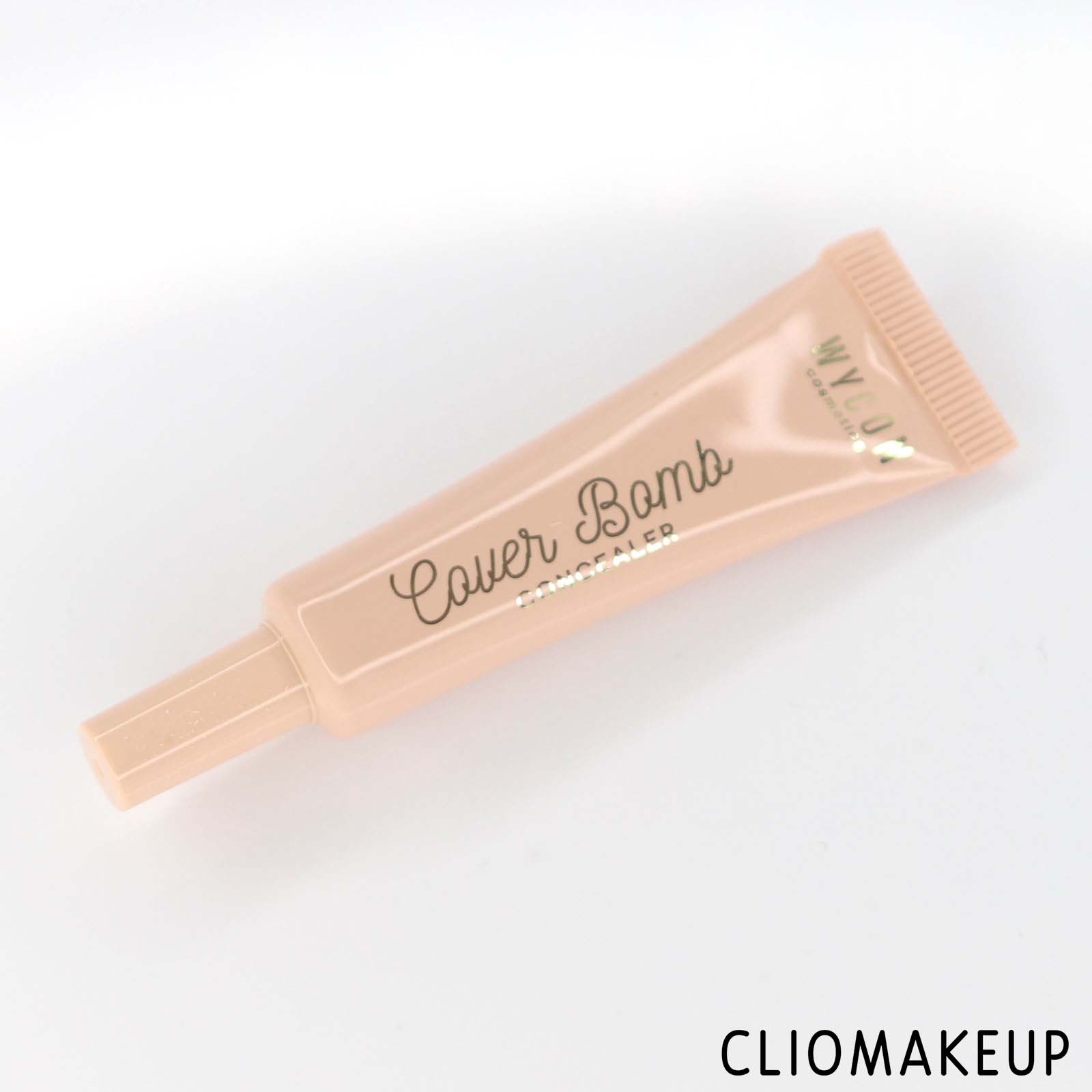 cliomakeup-recensione-correttore-wycon-cover-bomb-concealer-4