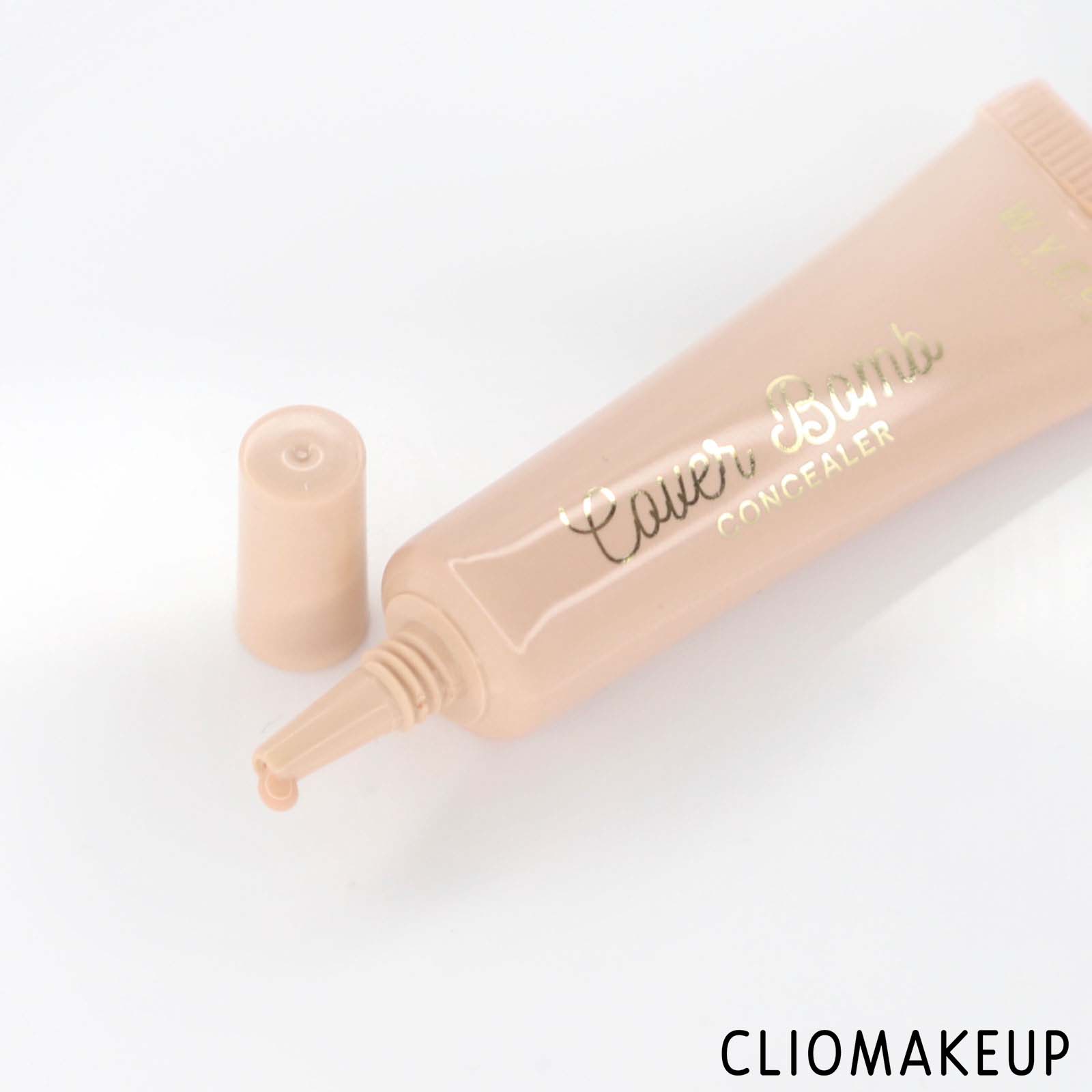 cliomakeup-recensione-correttore-wycon-cover-bomb-concealer-5