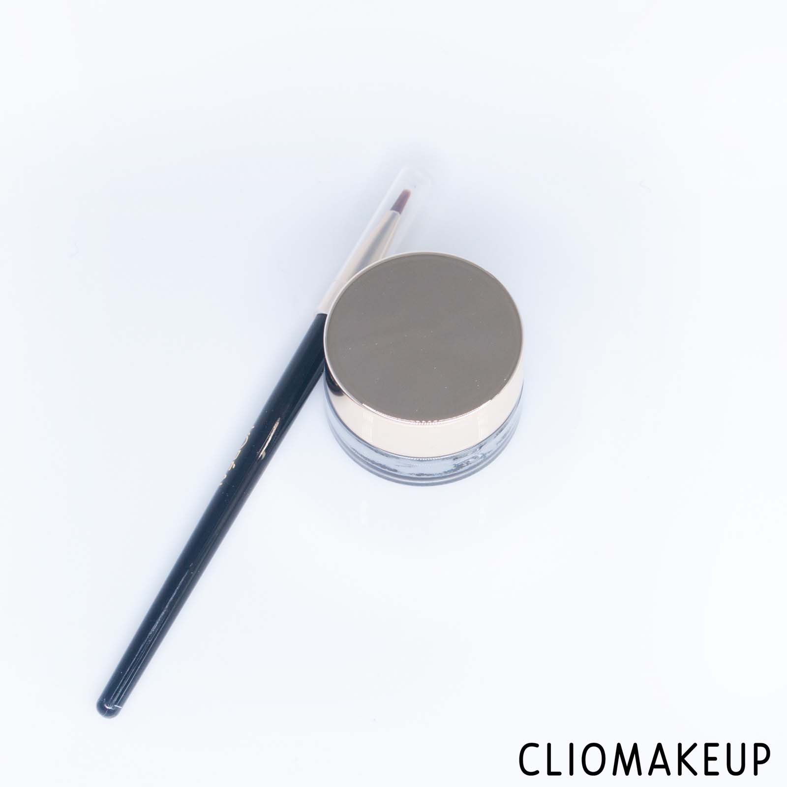 cliomakeup-recensione-eyeliner-l'oreal-gel-intenza-24h-gel-eyeliner-4